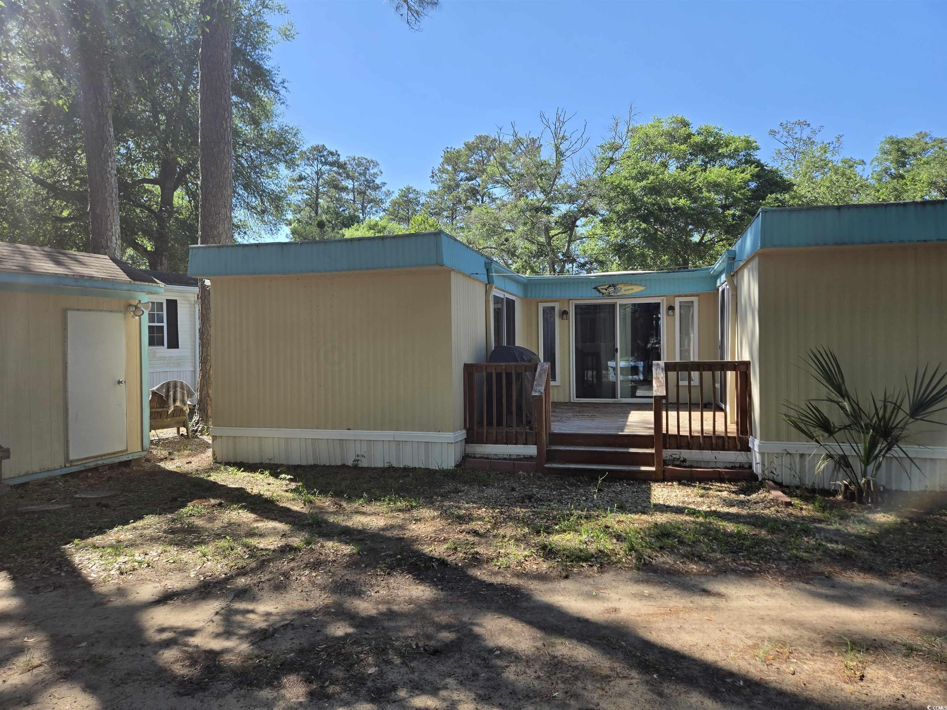 433 E East Bank Dr.