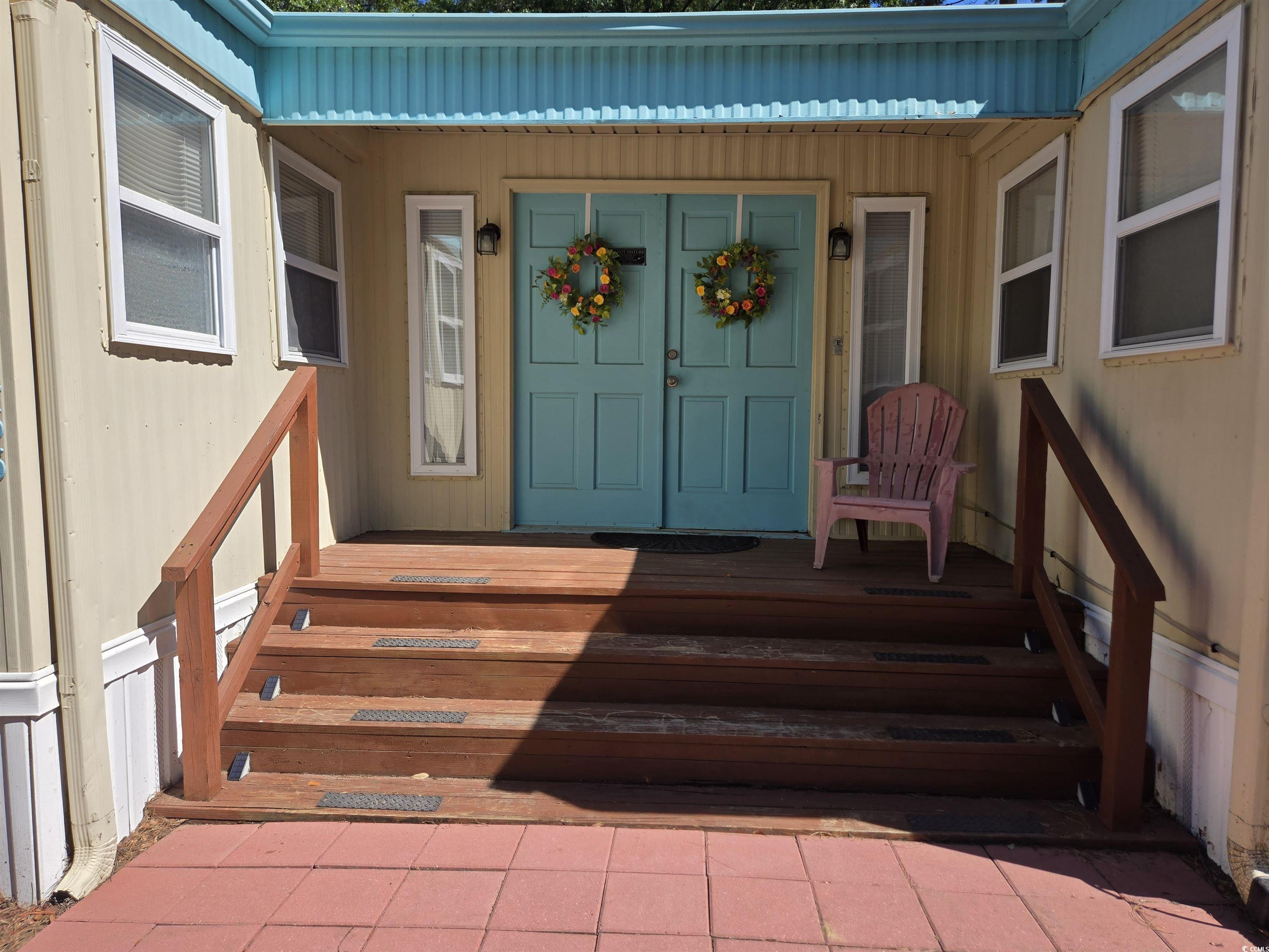 433 E East Bank Dr.