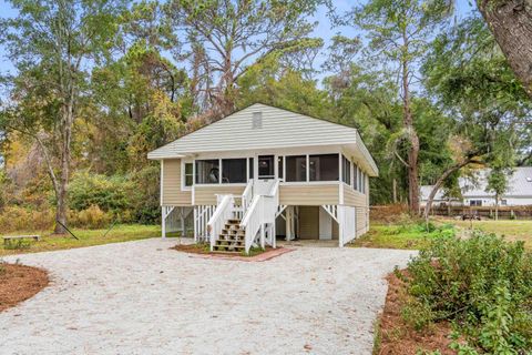 A home in Pawleys Island