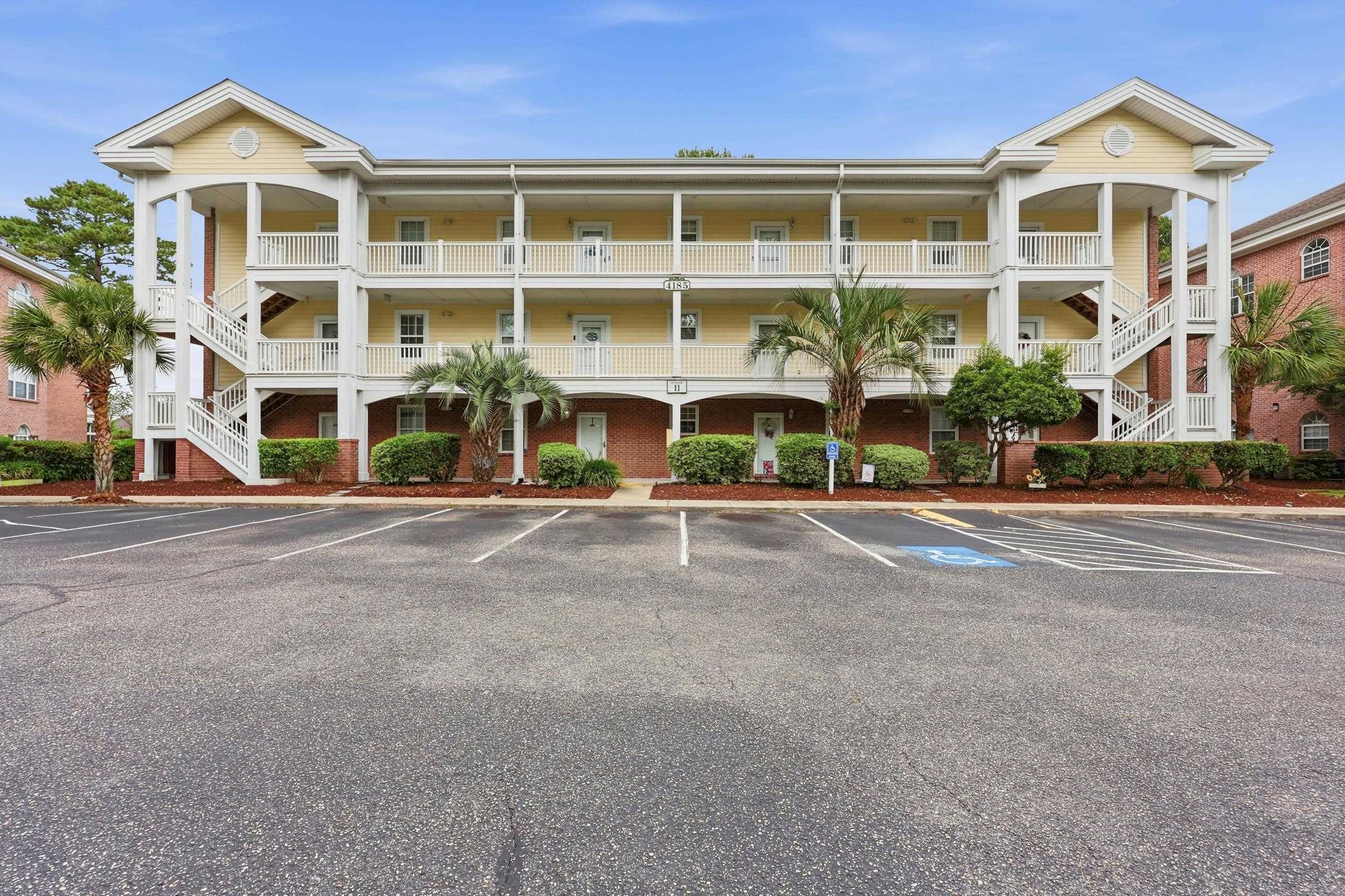 4185 Hibiscus Dr. 11-201