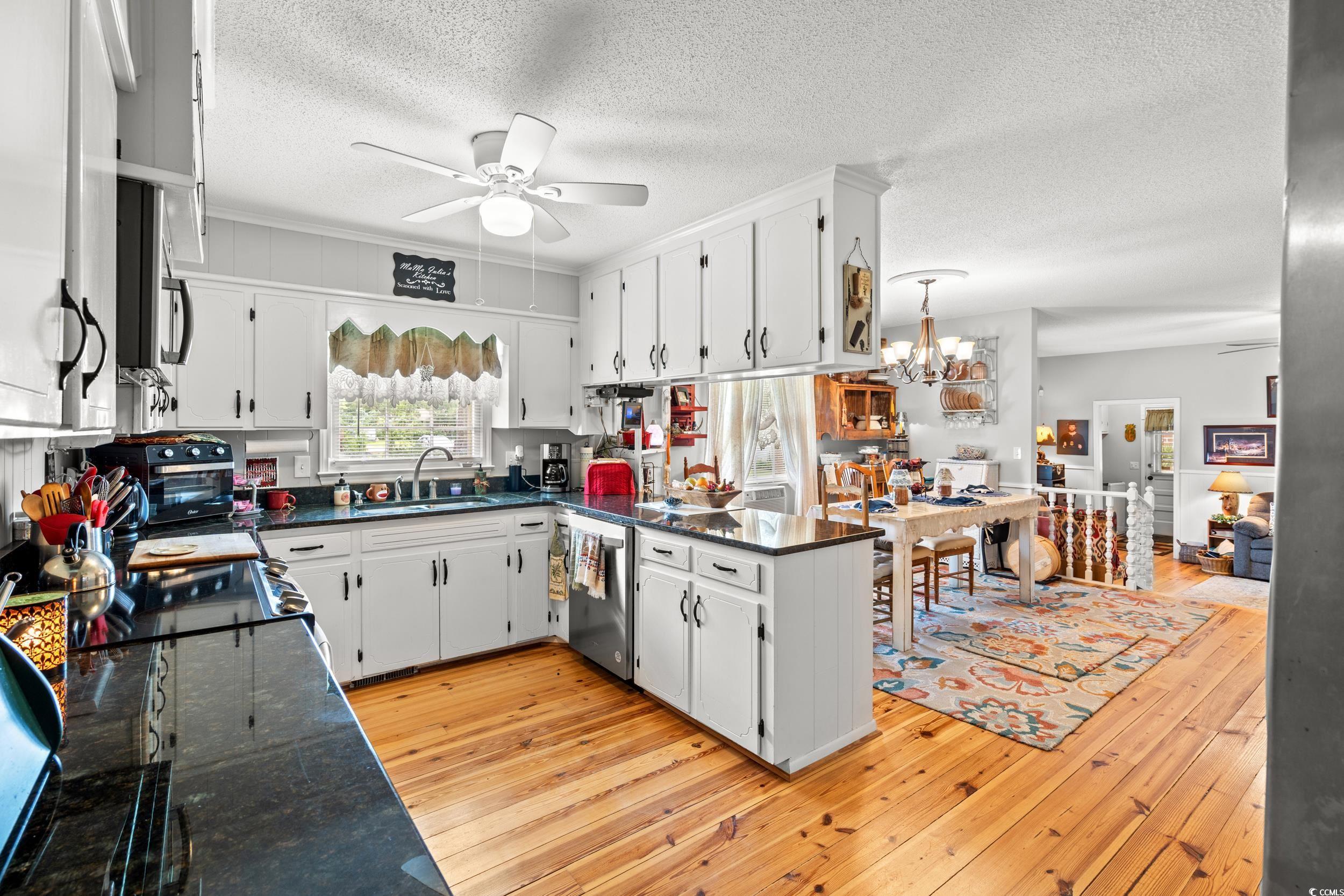 1005 S Main St.