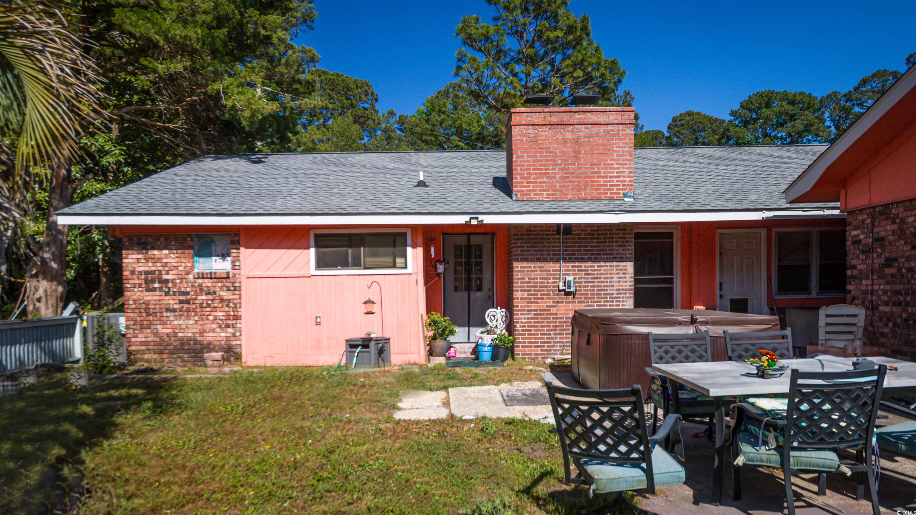 152 Gateway Dr.