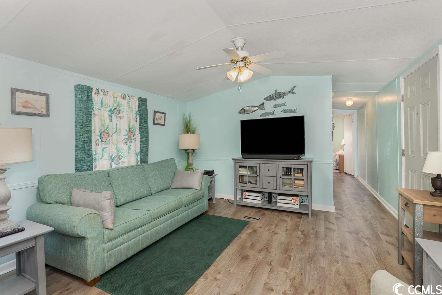 Photo 5 of 26 of 1504 Ember Dr. mobile home