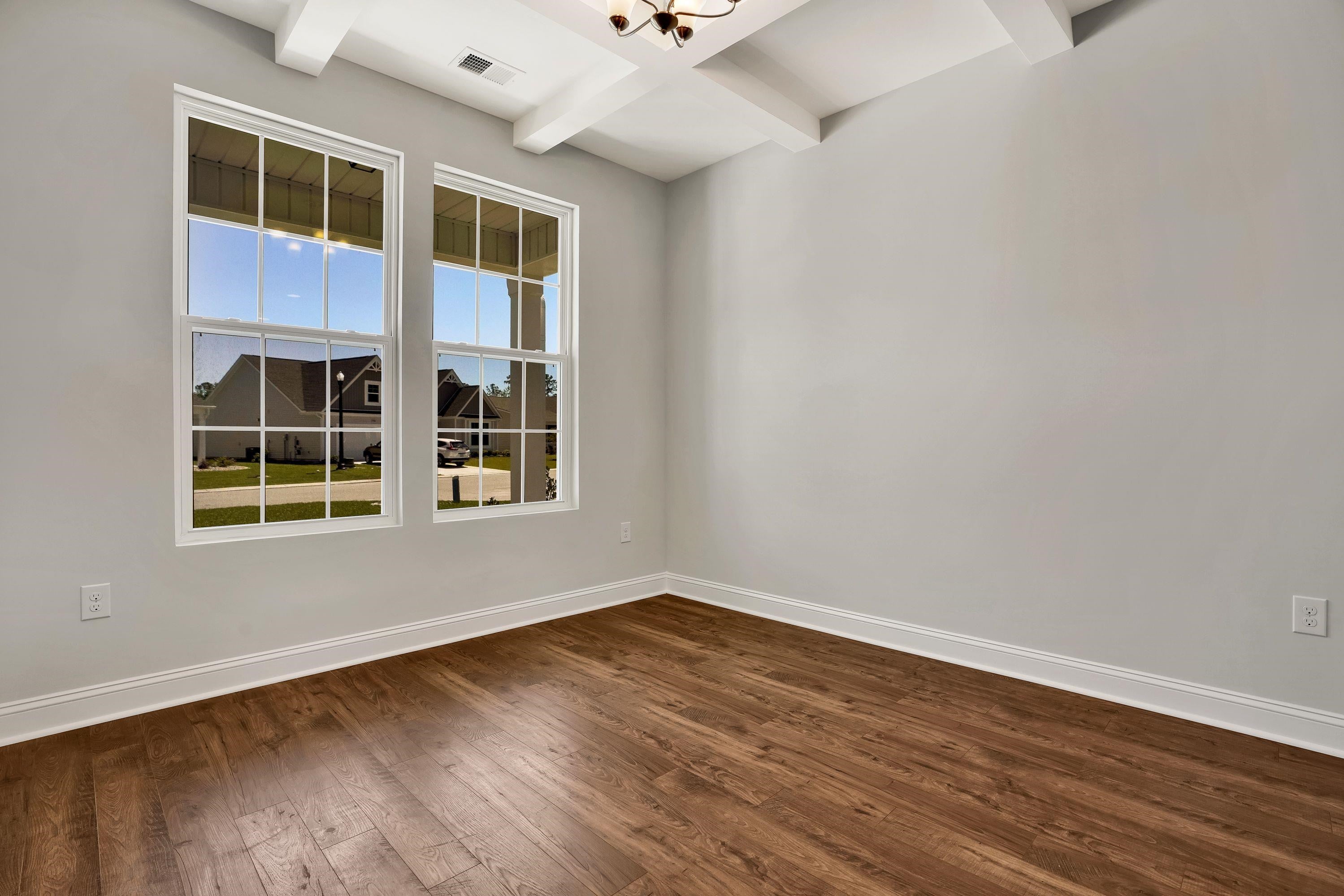 1140 NW Forest Bend Dr.