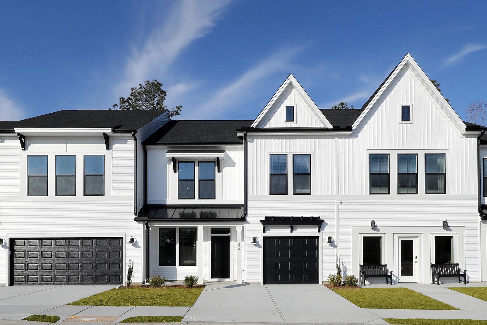223 Layla Way 305