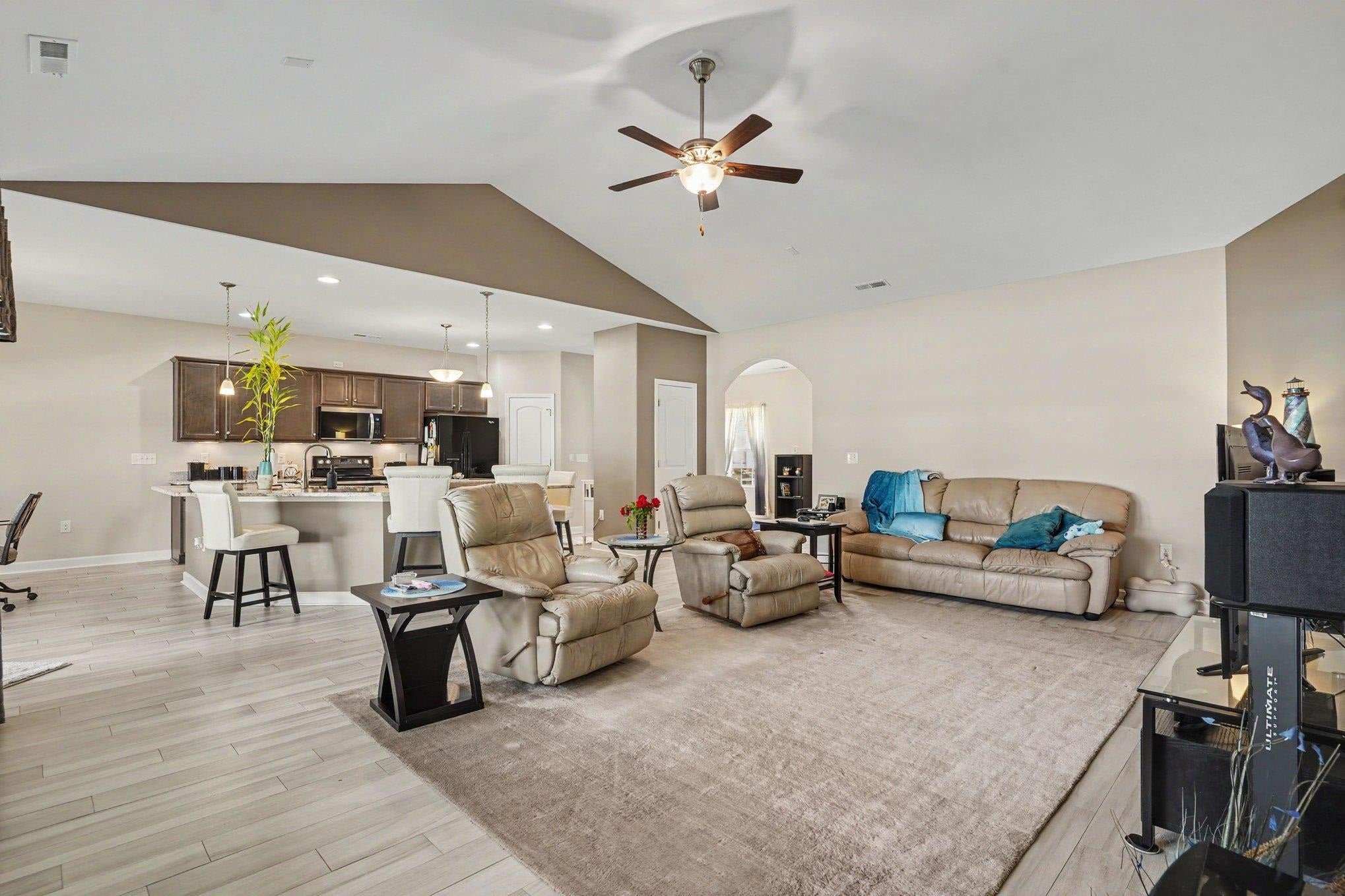 1218 White Fox Ct.