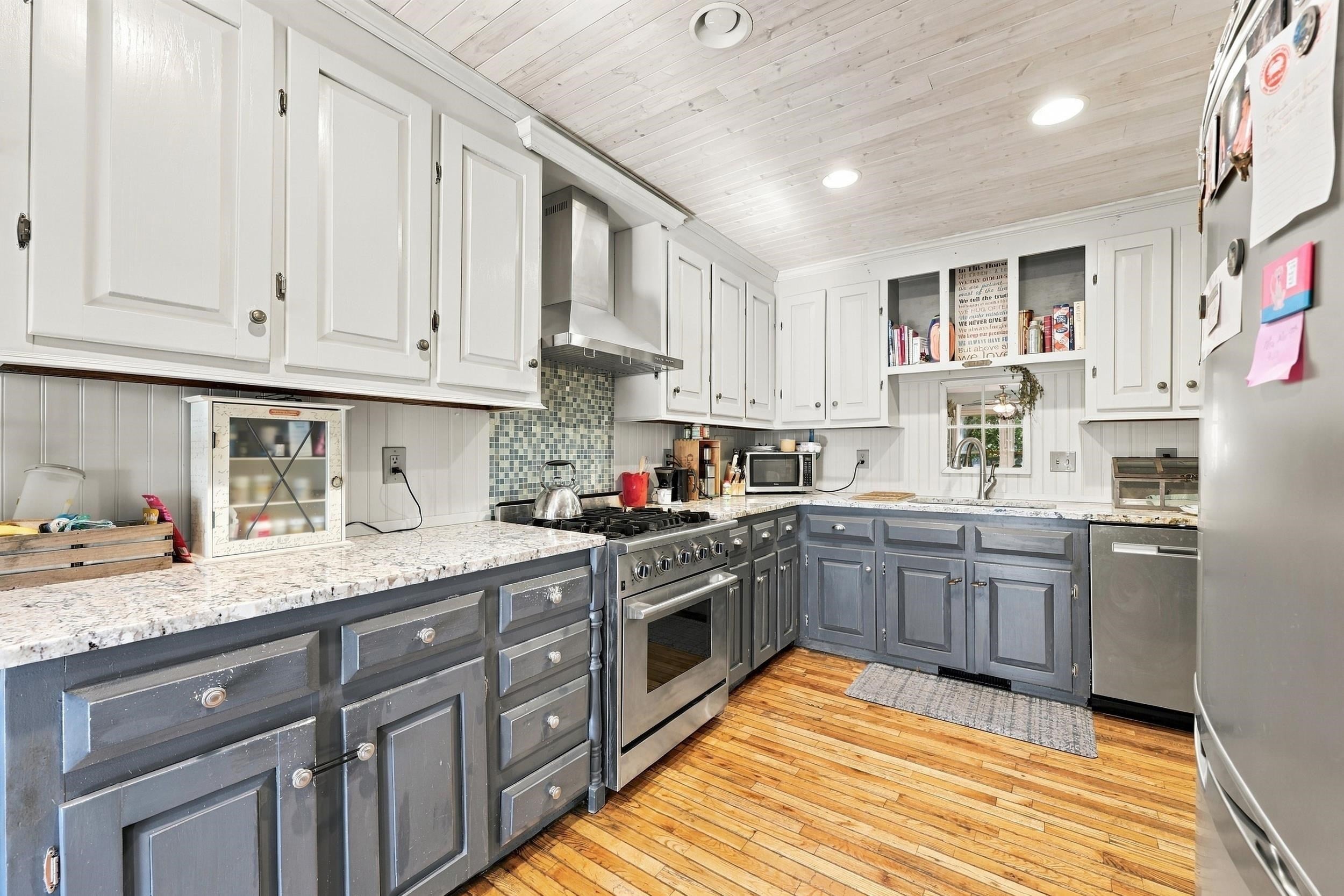 615 North Creekside Dr.