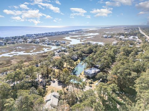 A home in Pawleys Island