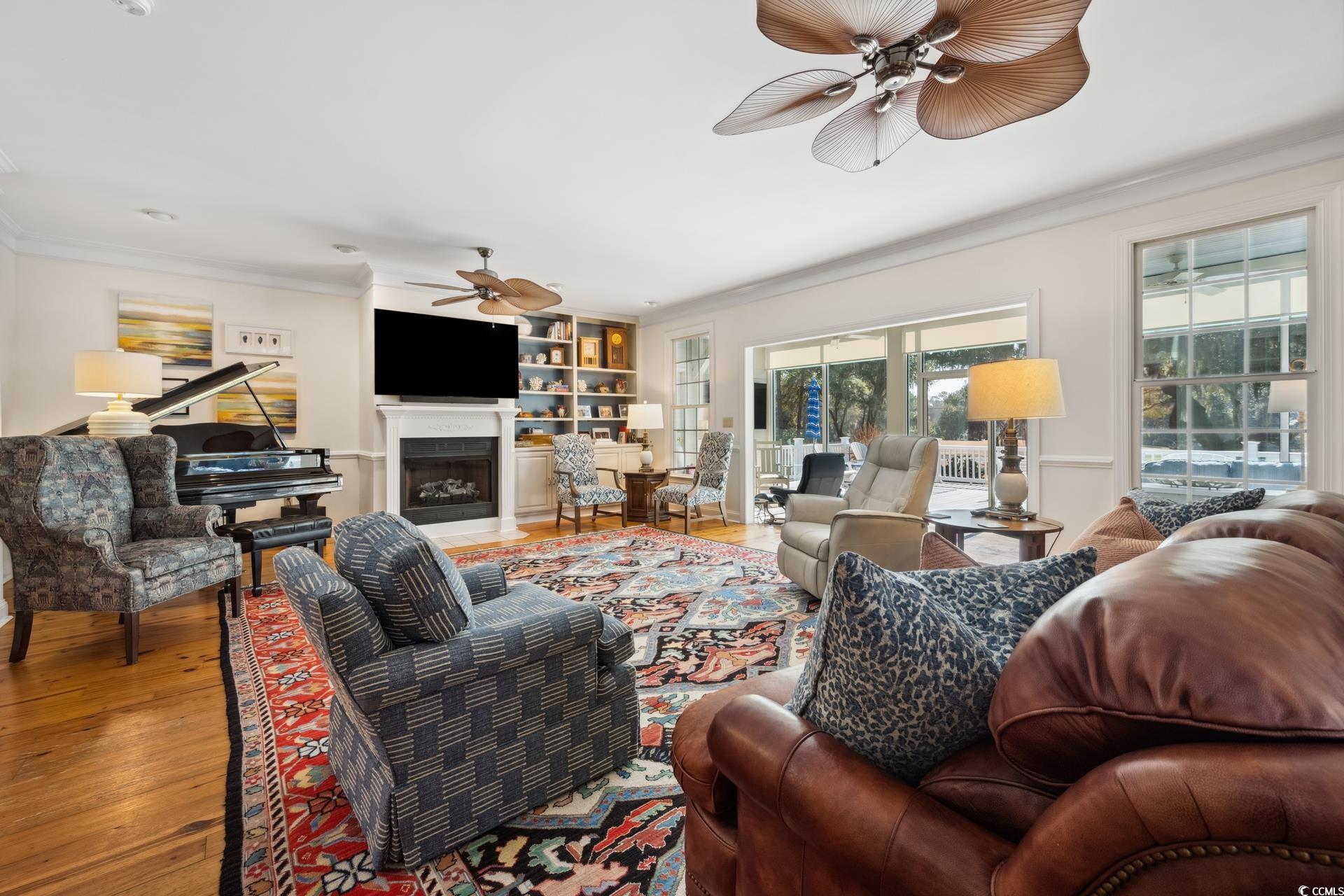 938 Wallace Pate Dr.