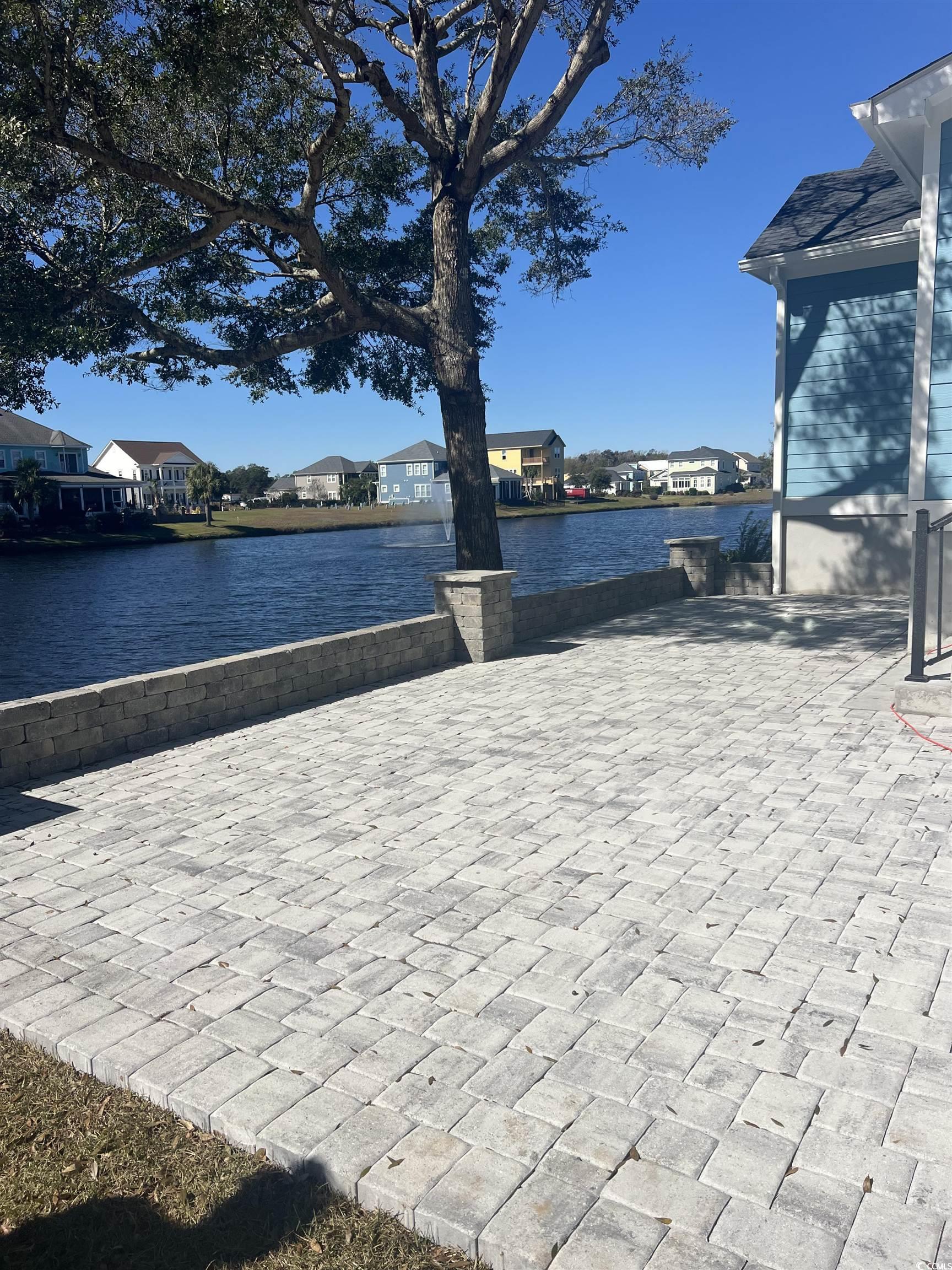 1004 James Island Ave.