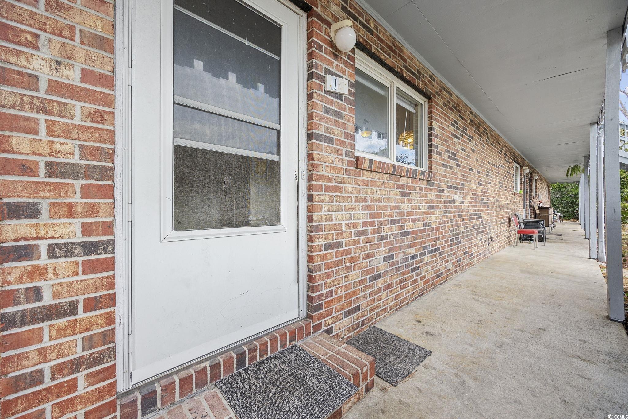 6501 Somerset Dr.