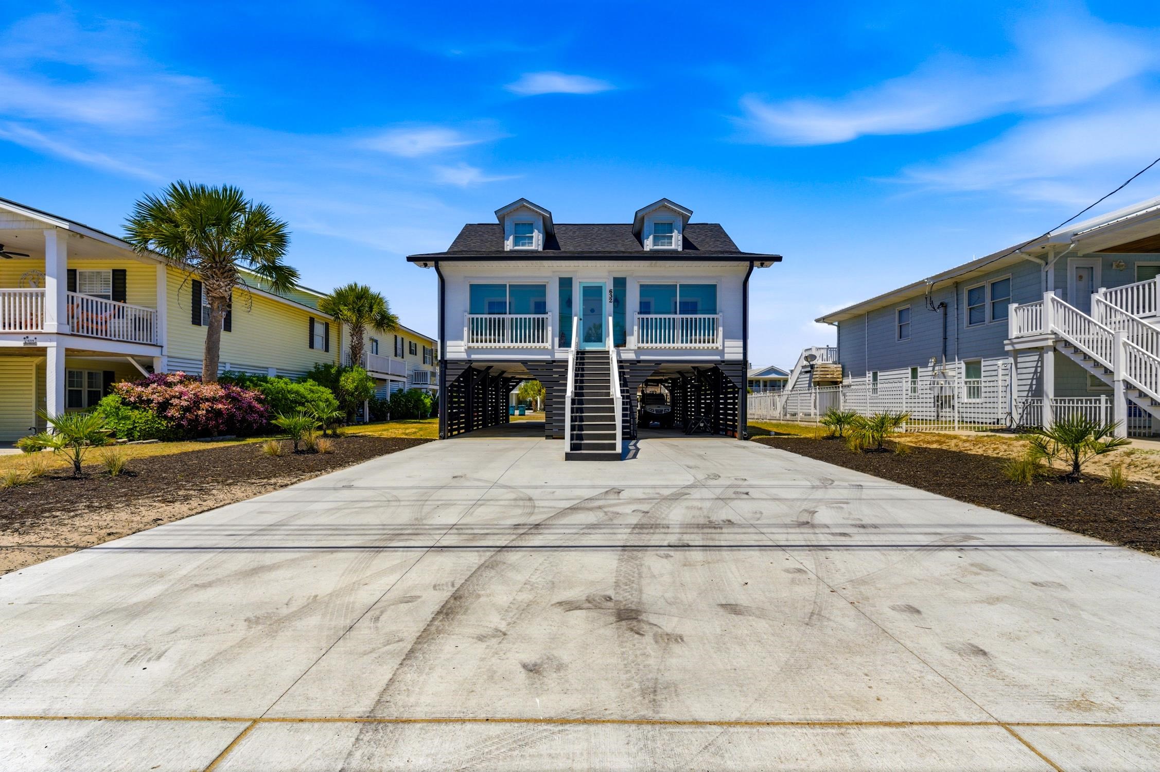 632 South Waccamaw Dr.