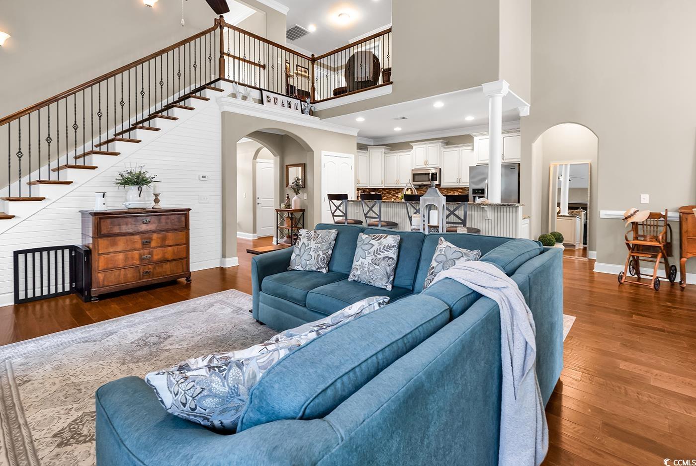 904 Moultrie Circle