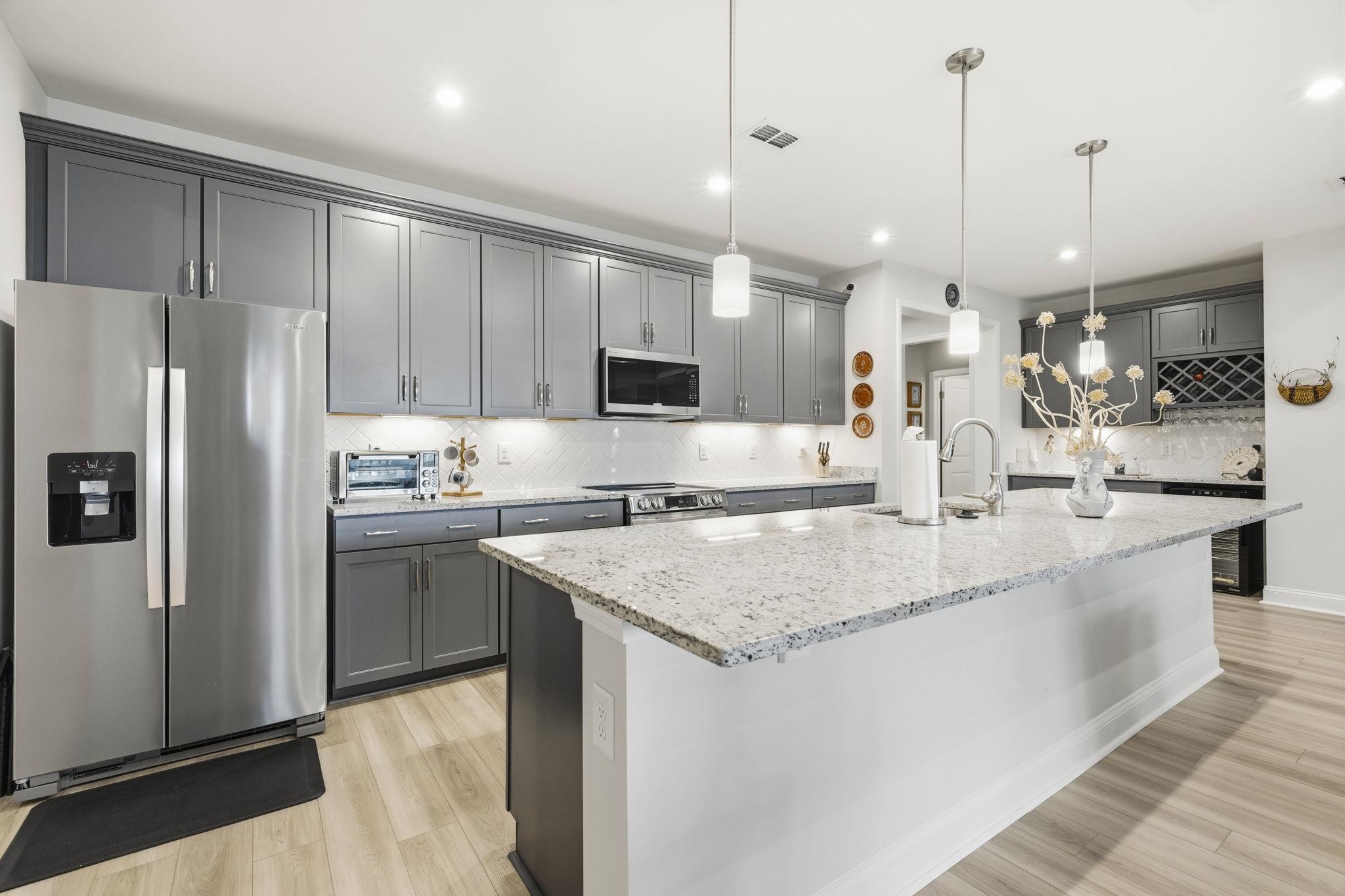 1345 Crested Iris Way