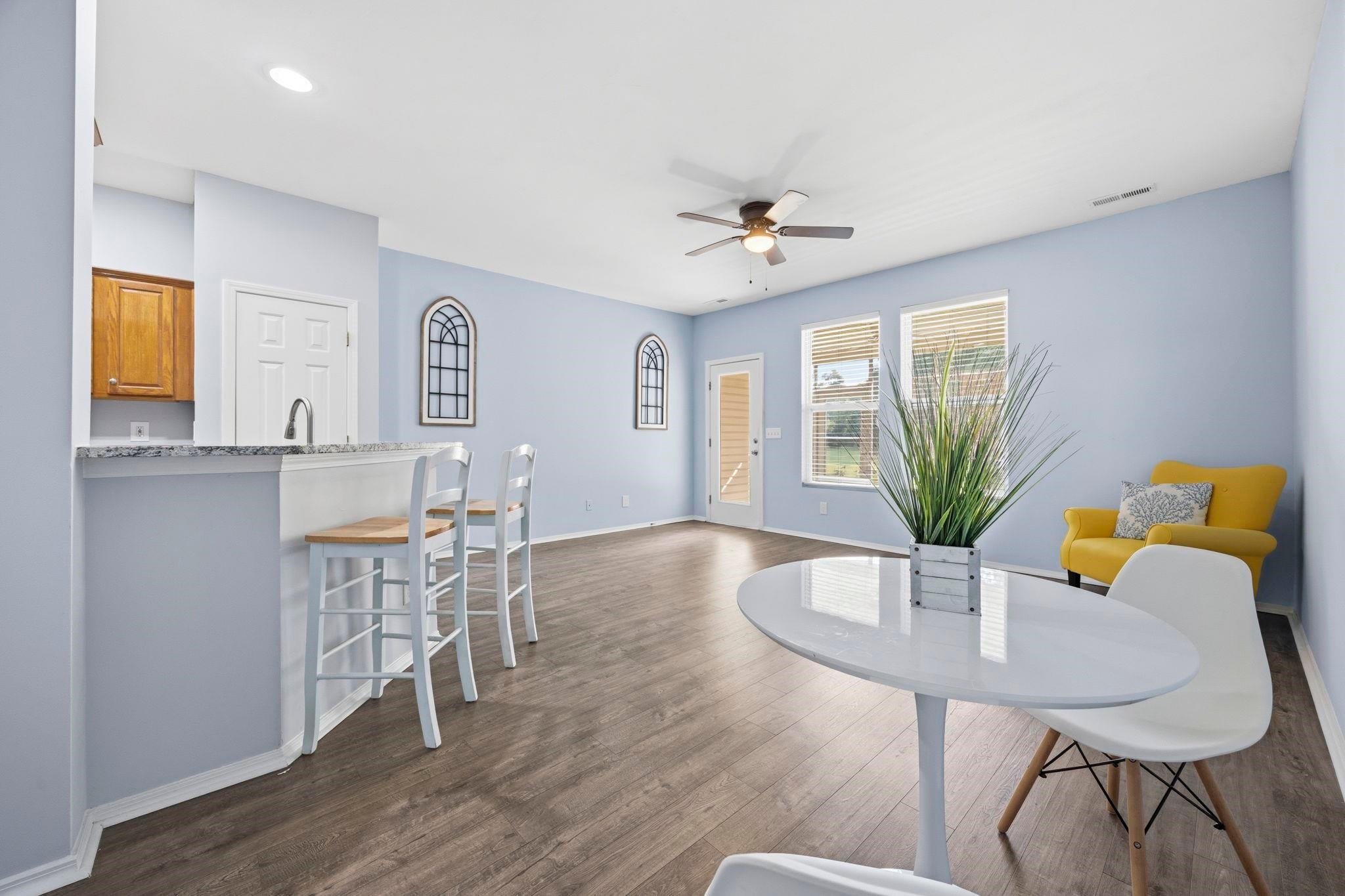 140 Olde Towne Way 2