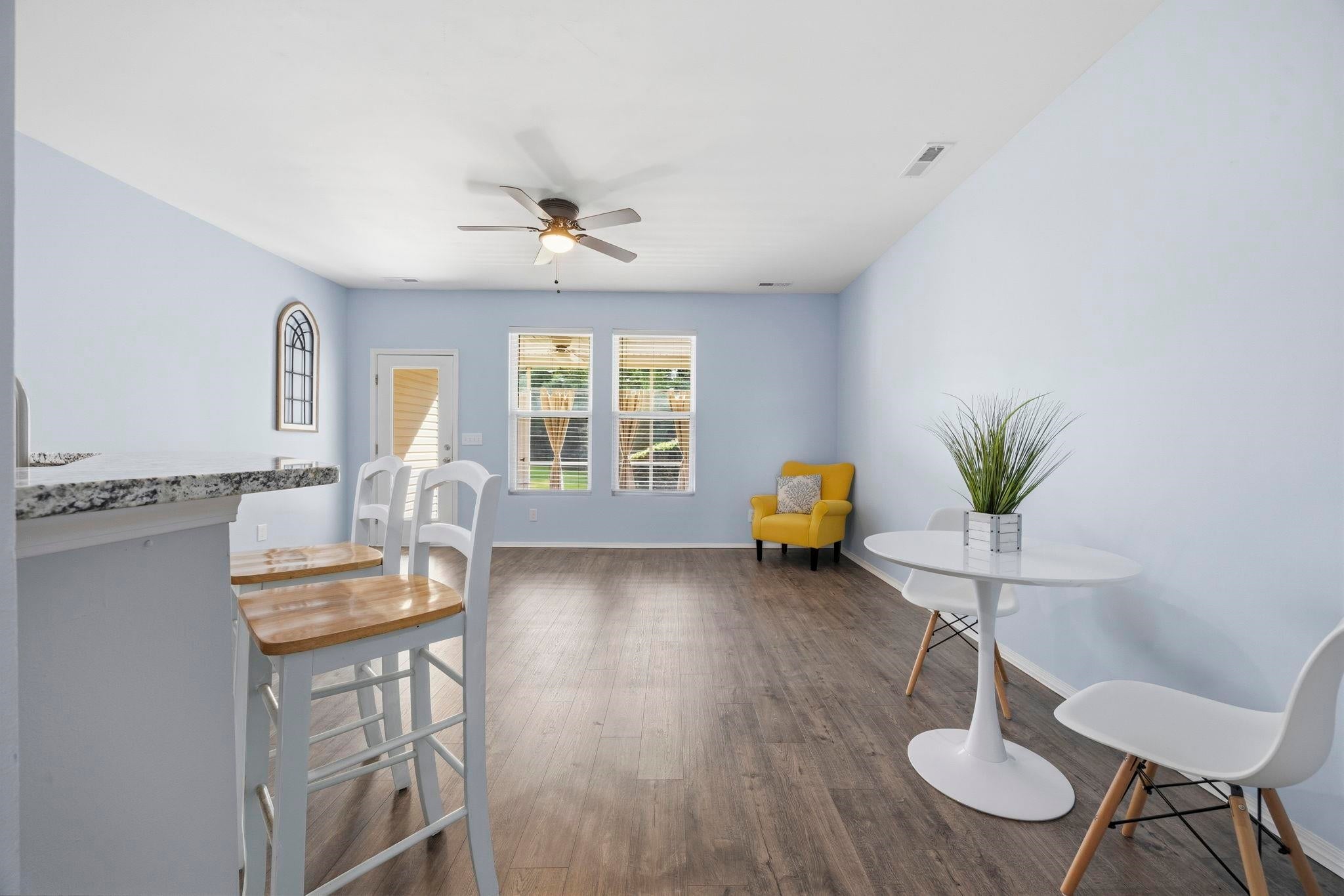 140 Olde Towne Way 2