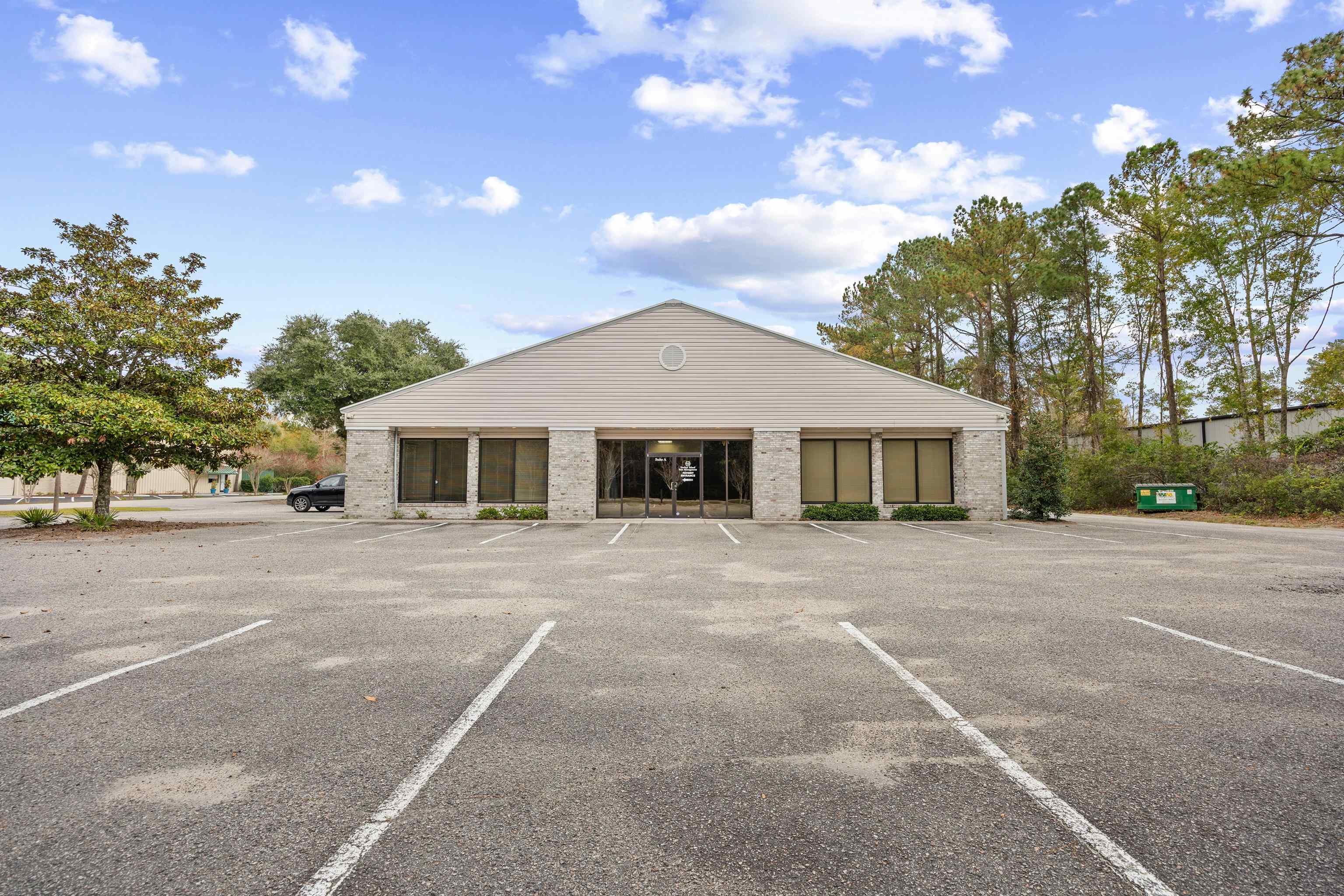 313 Commerce Dr.