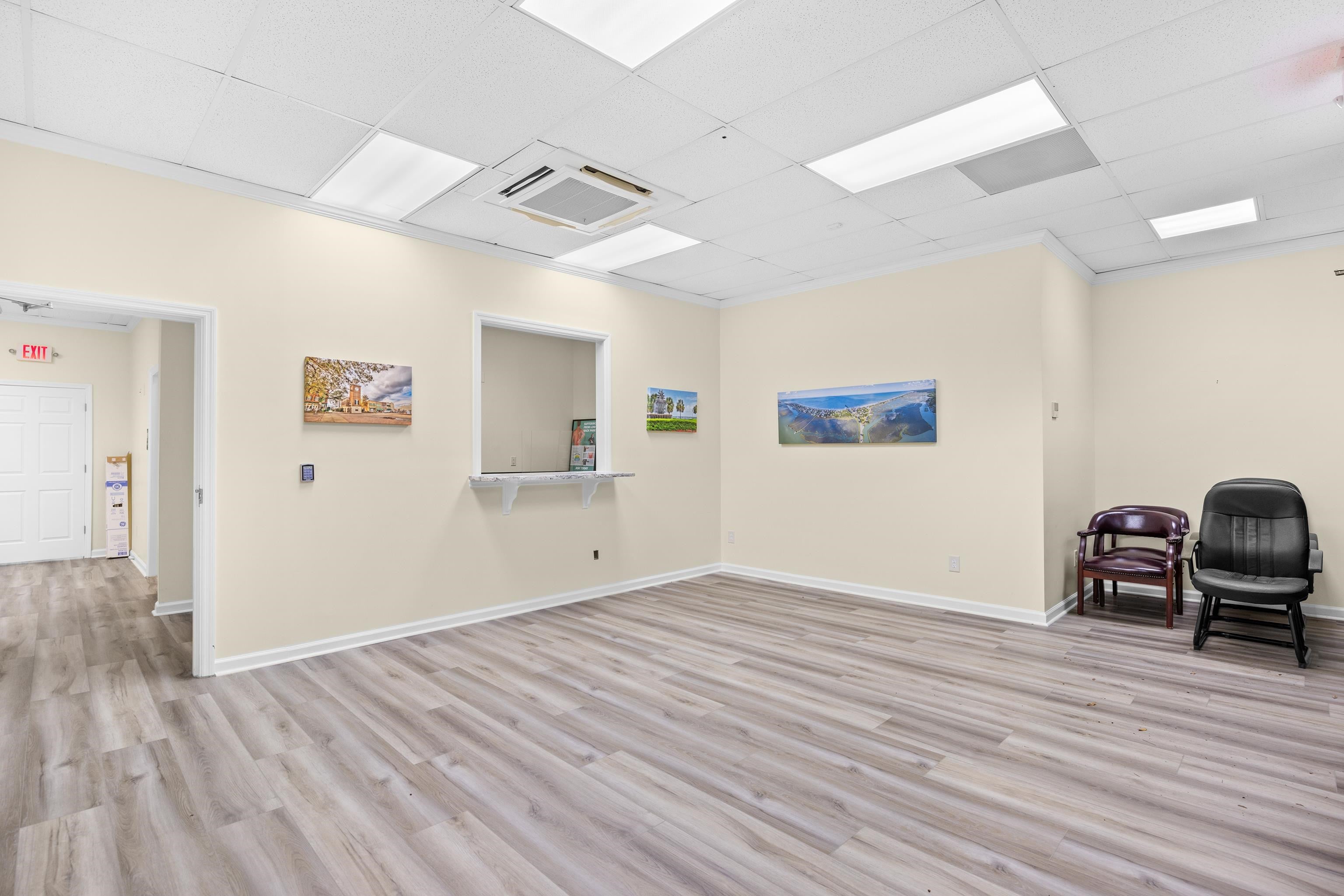 313 Commerce Dr.
