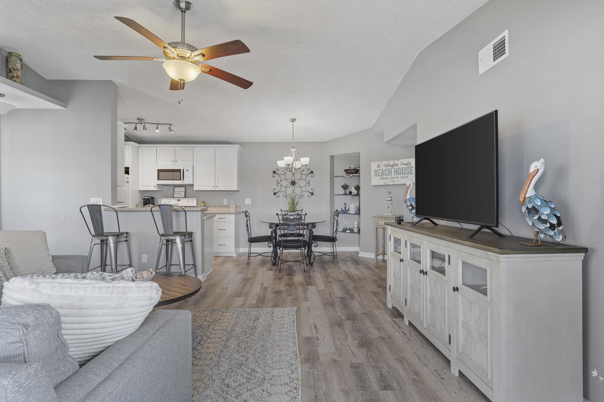 2265 Huntingdon Dr. J