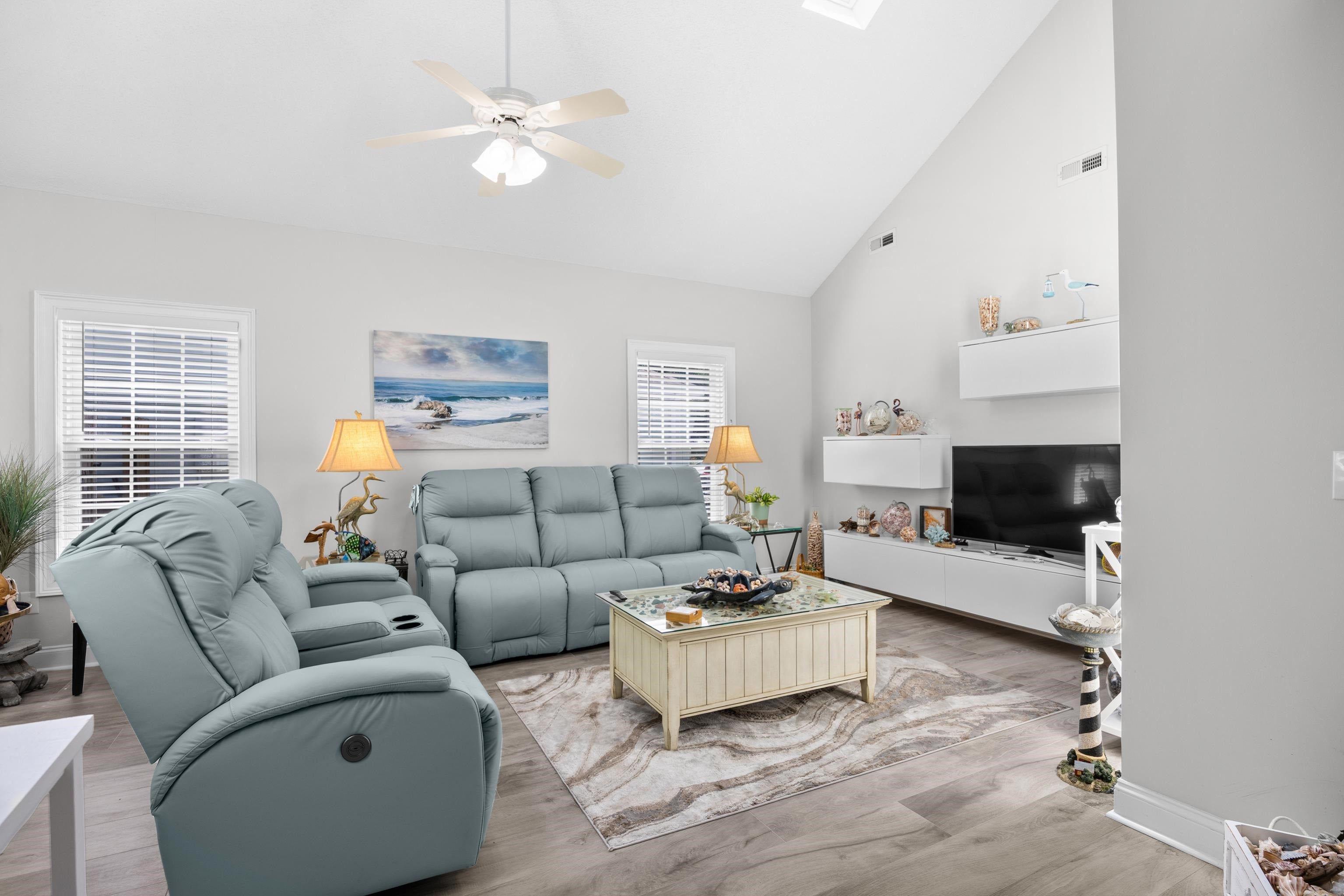 867 Cardinal Pl.