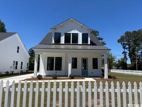 3810 Richardson St. Loris SC 29569