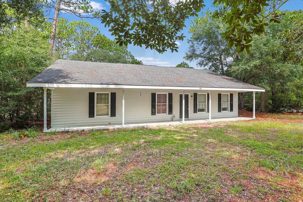 Photo of 287 Kings River Rd, Pawleys Island, SC 29585 (MLS # 2621663)