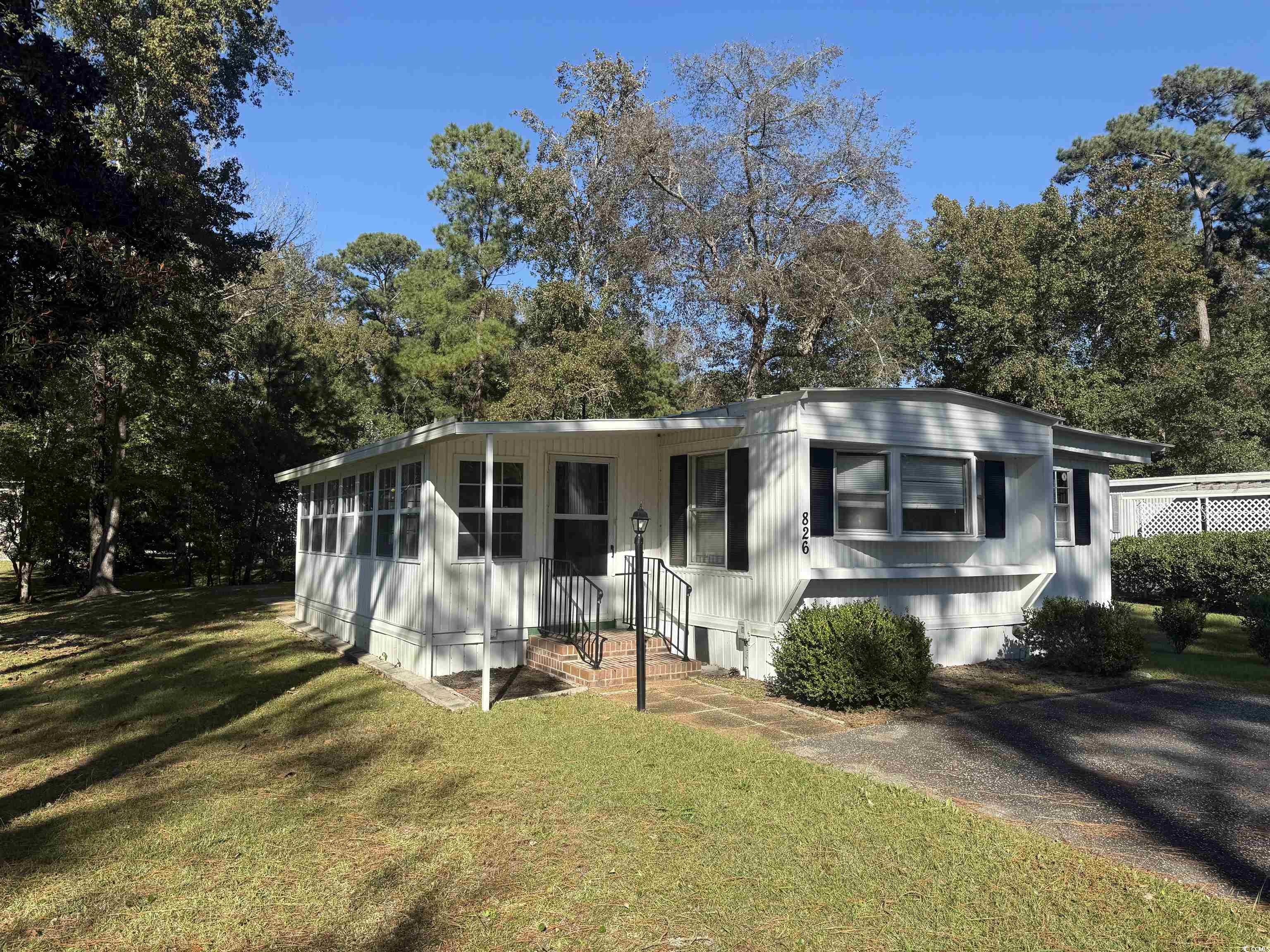 826 N Jensen Dr.