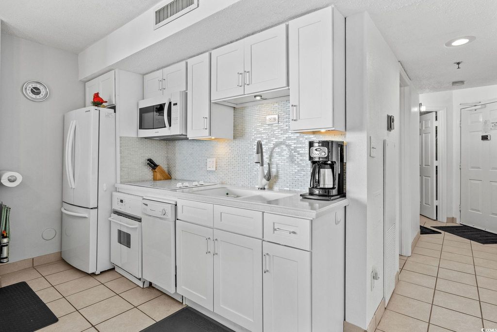 Photo of 5523 North Ocean Blvd #1402, Myrtle Beach, SC 29577 (MLS # 2528432)