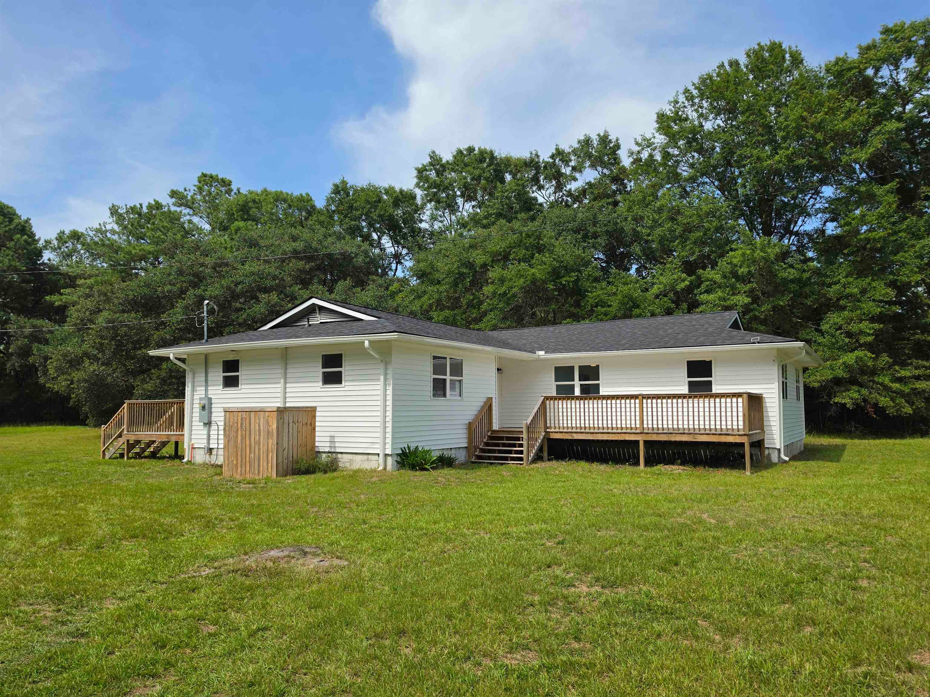 1124 Sallie Manigault Ln