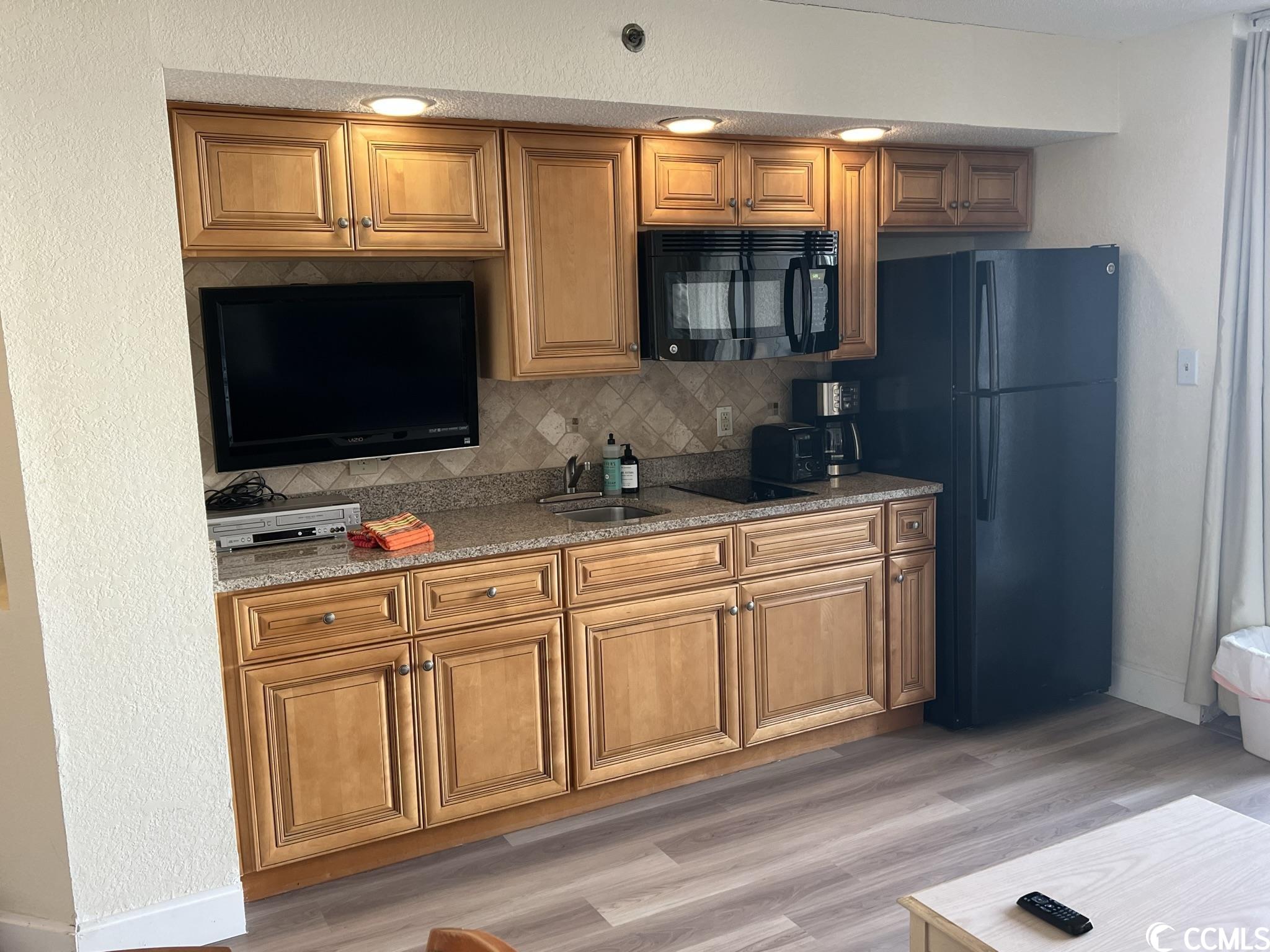 Photo 5 of 25 of 4800 S Ocean Blvd. 1211 condo