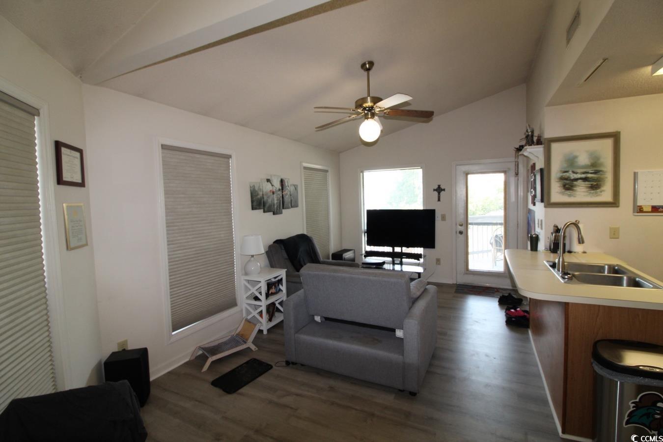 423 Tree Top Ct. 23-B