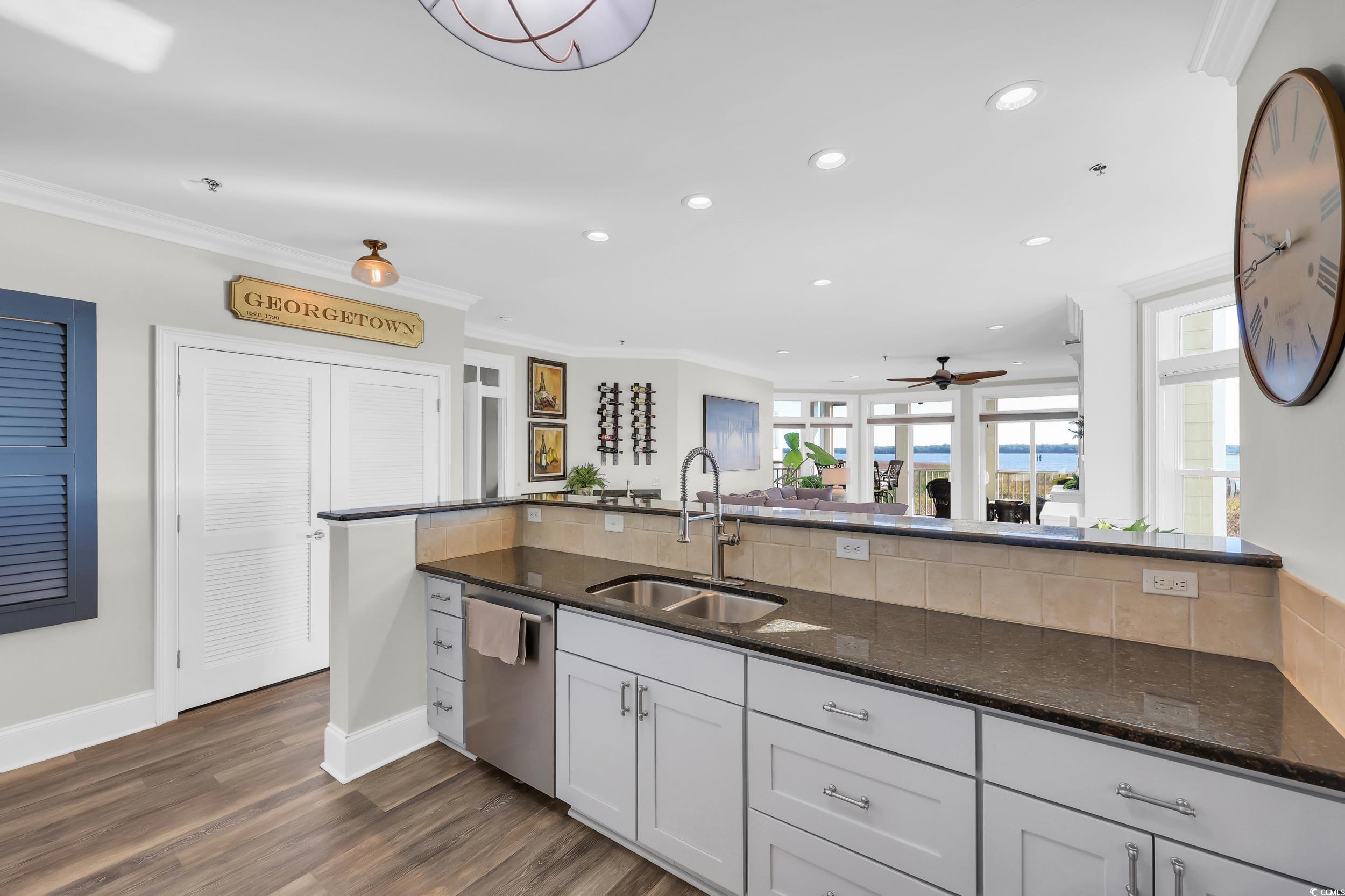 1168 Belle Isle Rd. 102