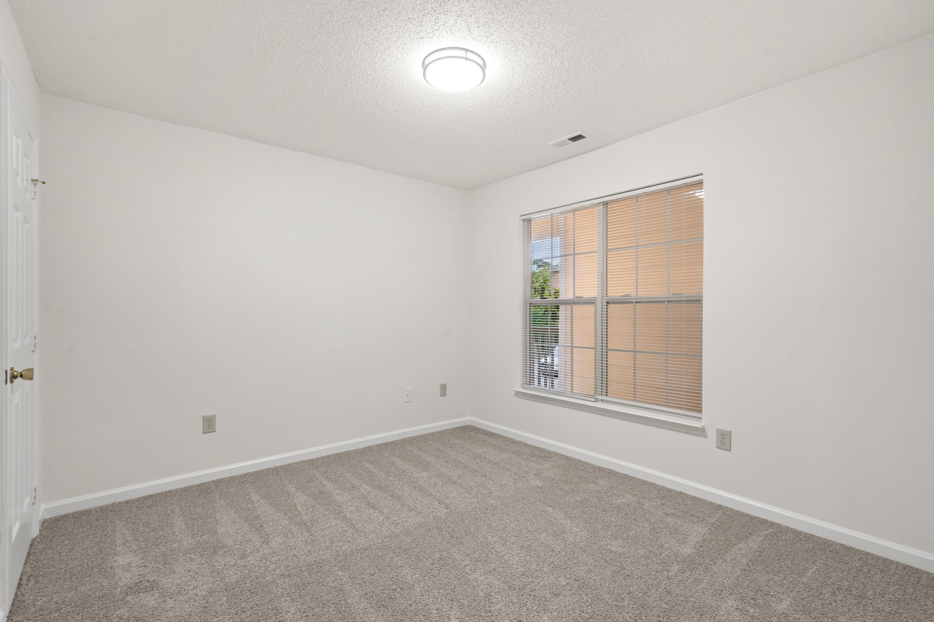 4251 Villas Dr. 305