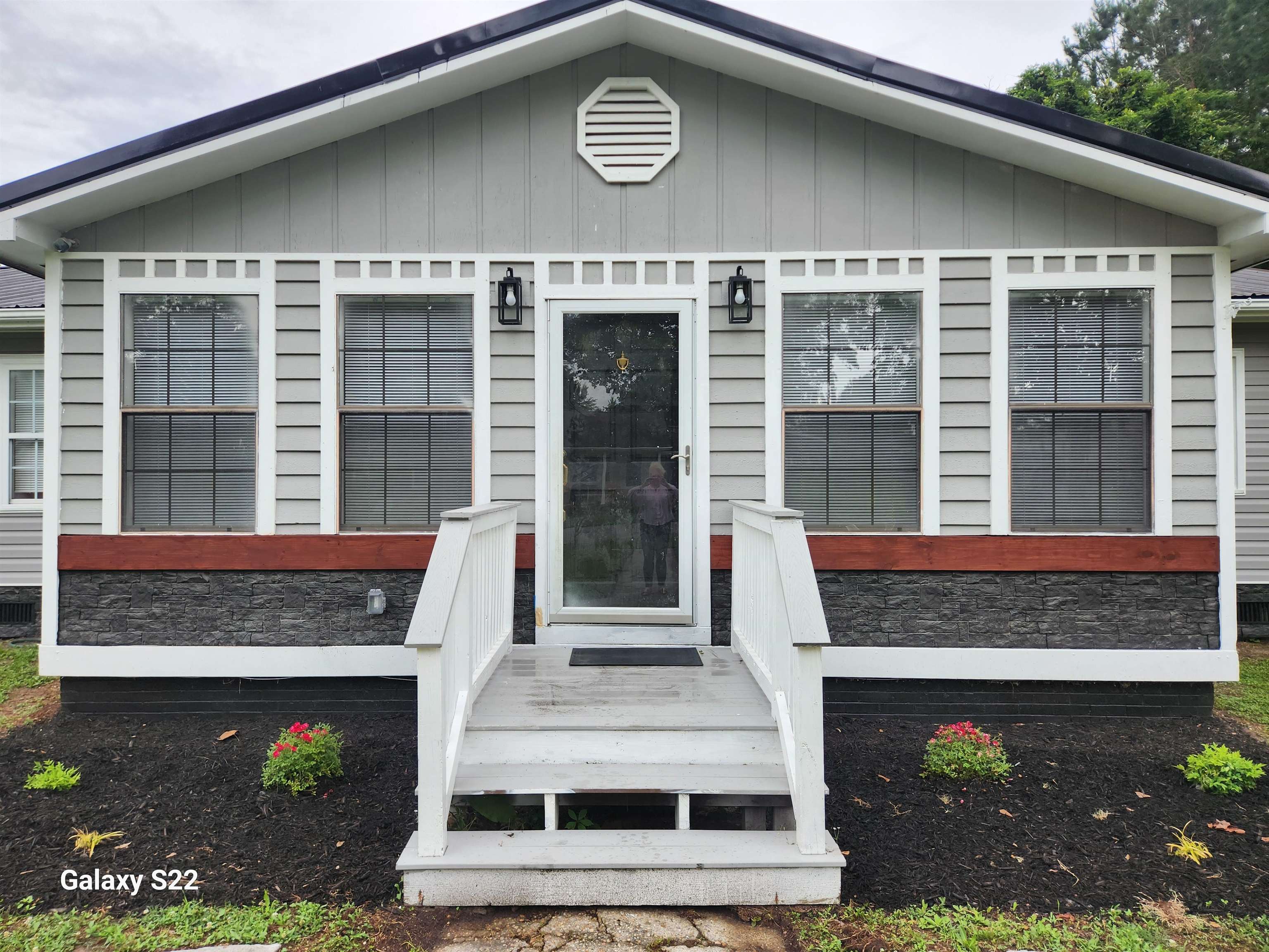 4320 Rose St.