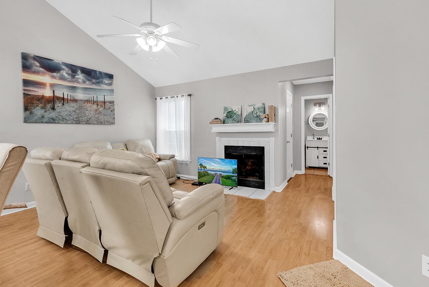 312 Lyons Cove Dr.