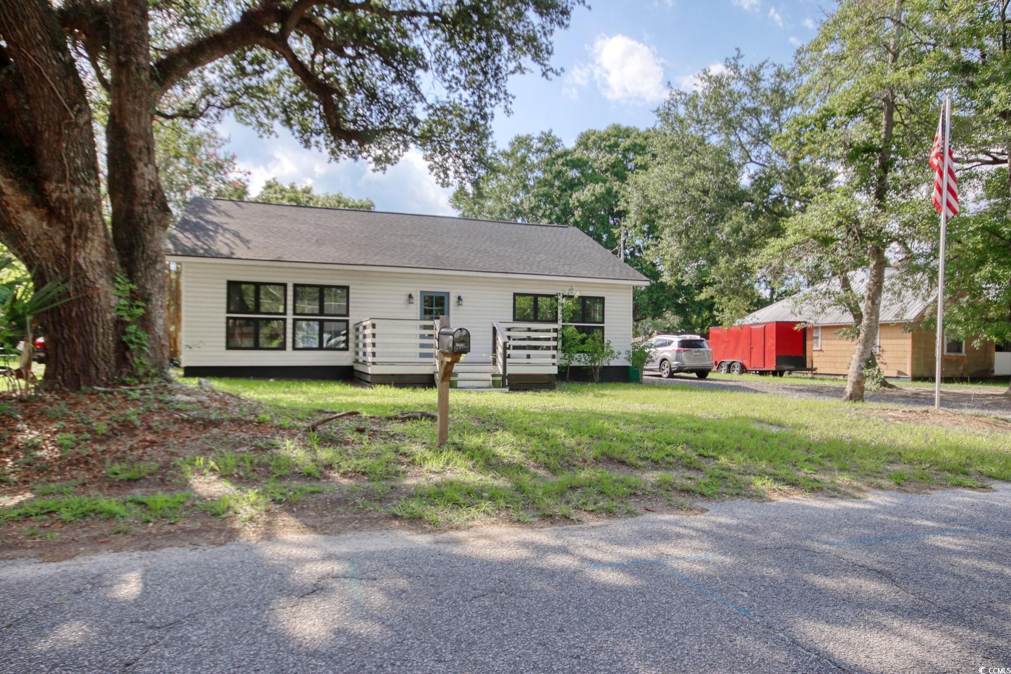 1710 Oak St.