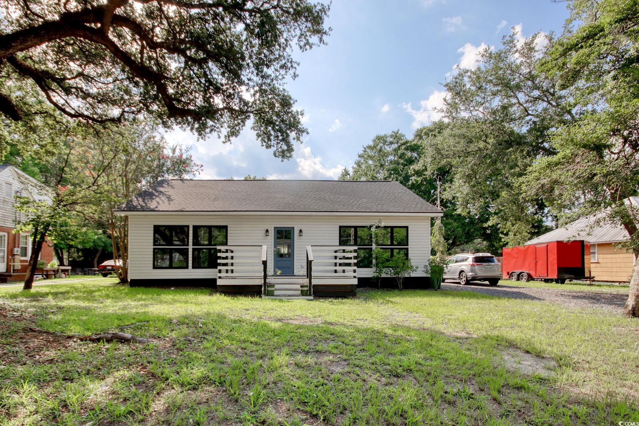 1710 Oak St.