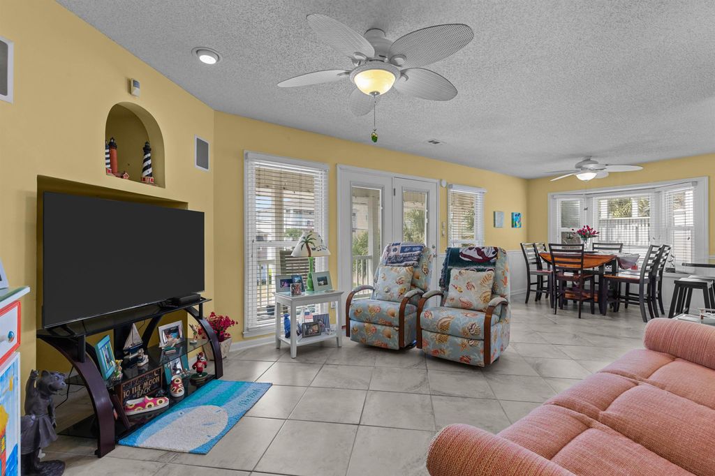 Photo of 910 S Ocean Blvd, North Myrtle Beach, SC 29582 (MLS # 2602917)