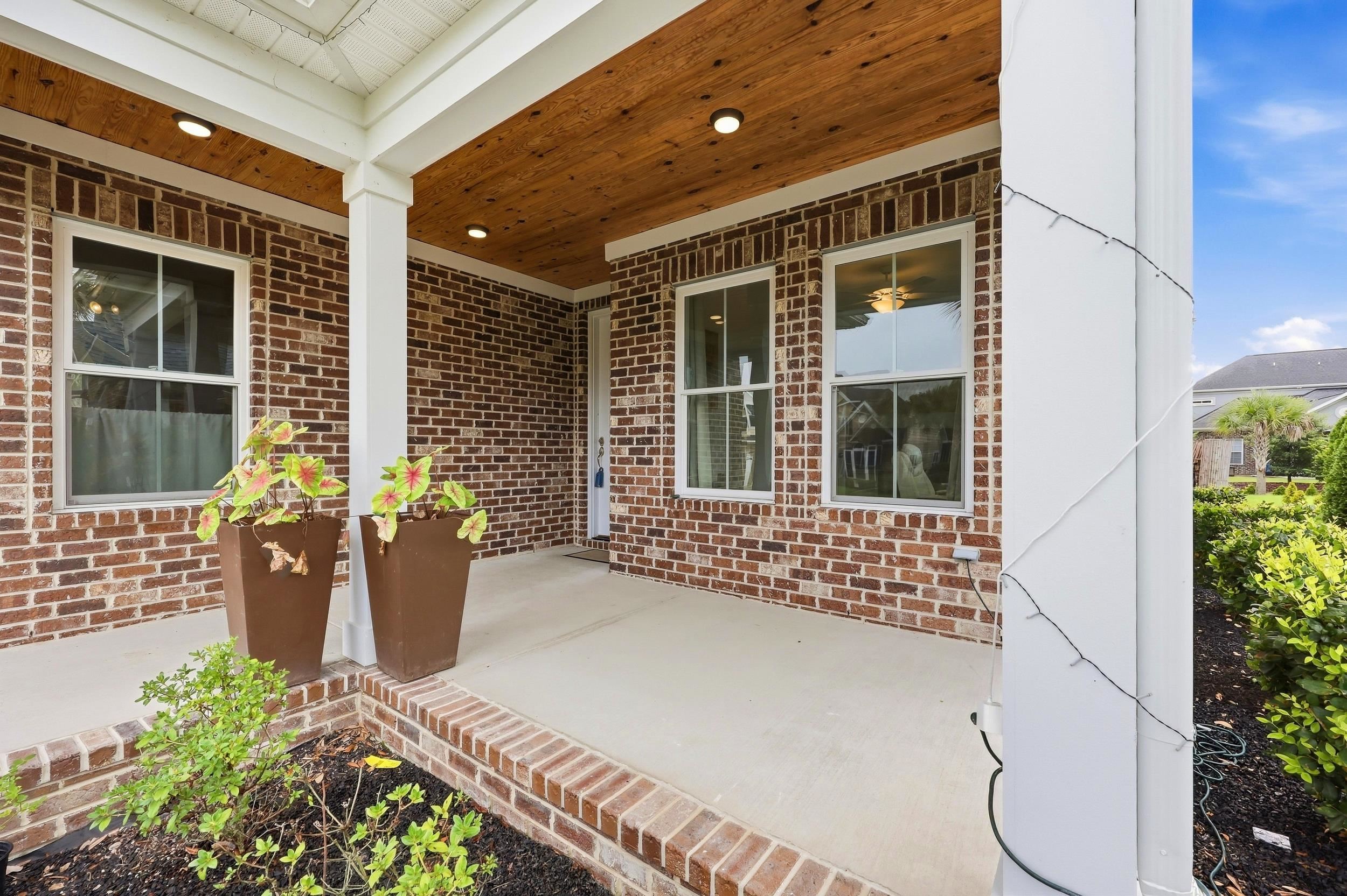 936 Shipmaster Ave.