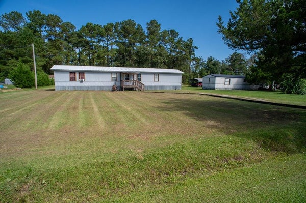 1212 KINGCREST DR, LORIS, SC 29569 - Image 660bf3c9b7be89b05f089cd0c96dfa9b/3126001066