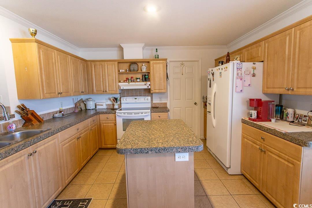 567 Woodholme Dr.