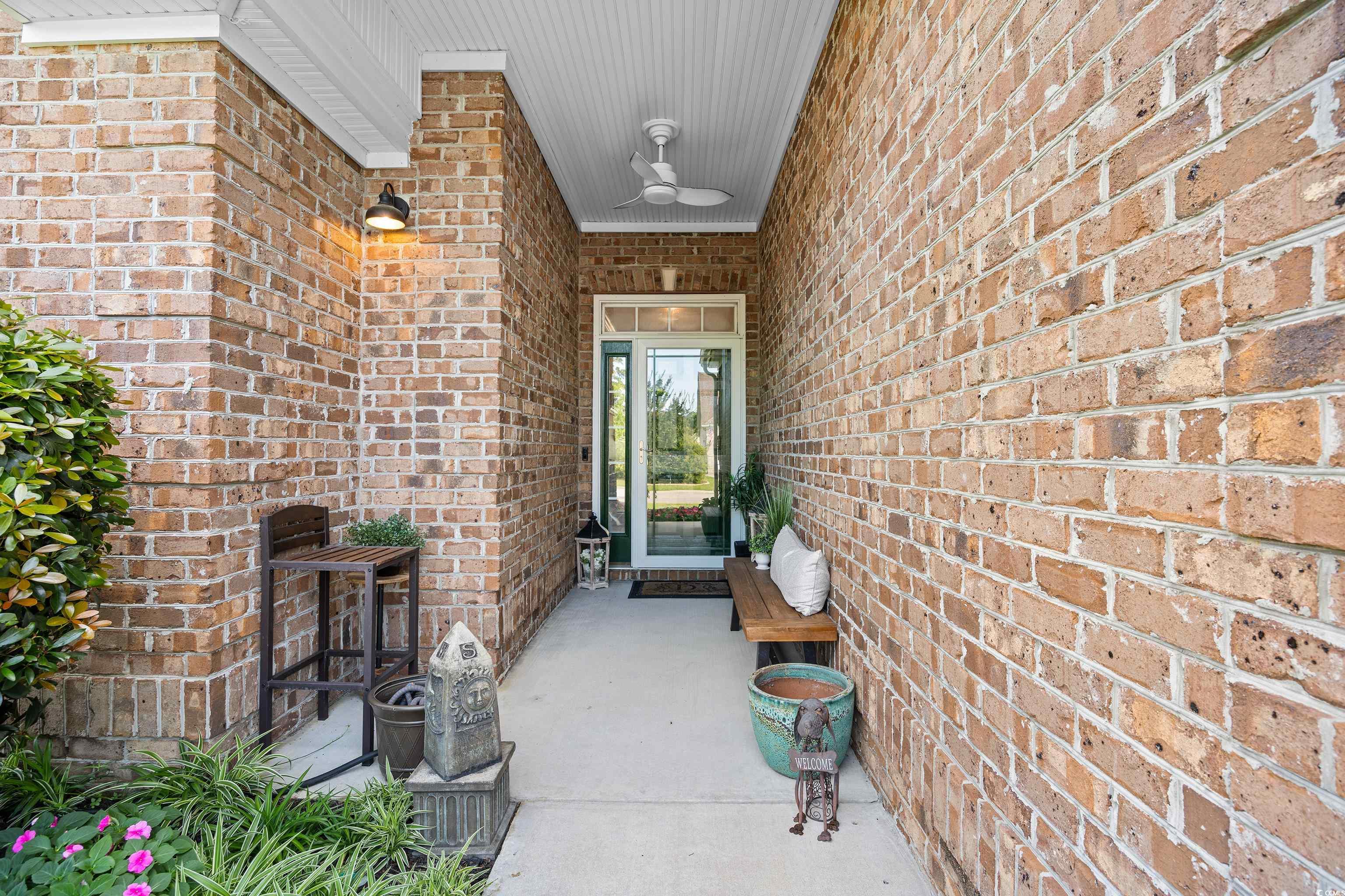 107 Fox Den Dr.