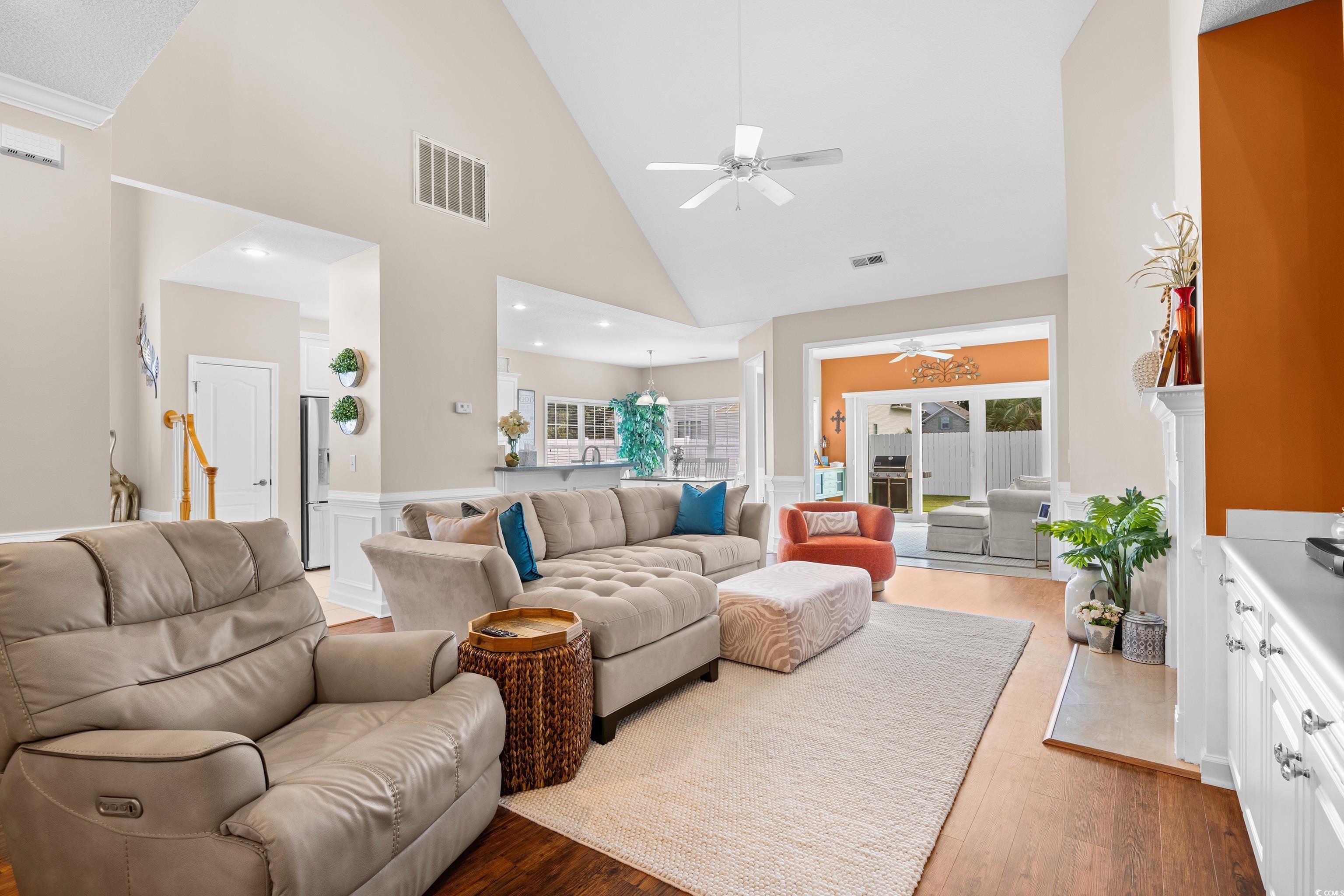 107 Fox Den Dr.