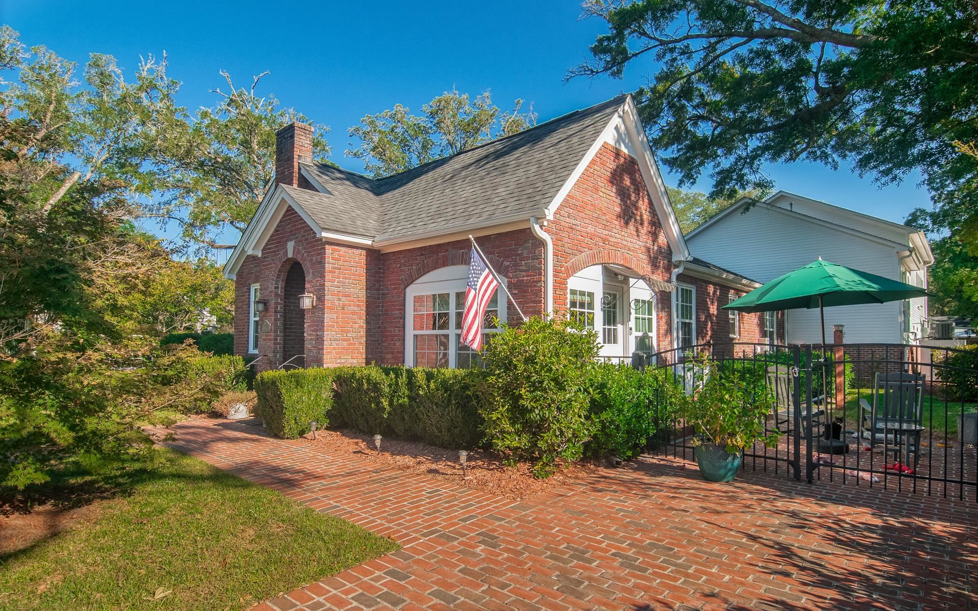 224 Front St.
