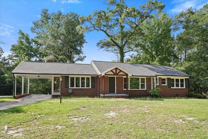 Photo 1 of 37 — 206 State Rd., Cheraw, SC 29520