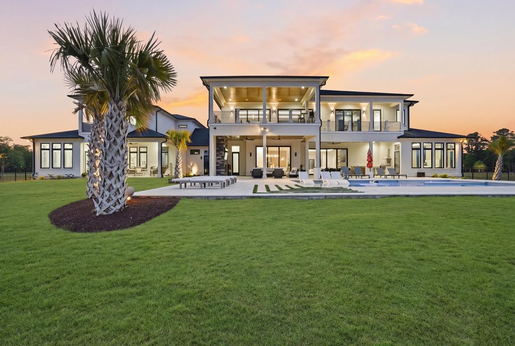 Photo of 180 Bay Ridge Dr, North Myrtle Beach, SC 29582 (MLS # 2610156)