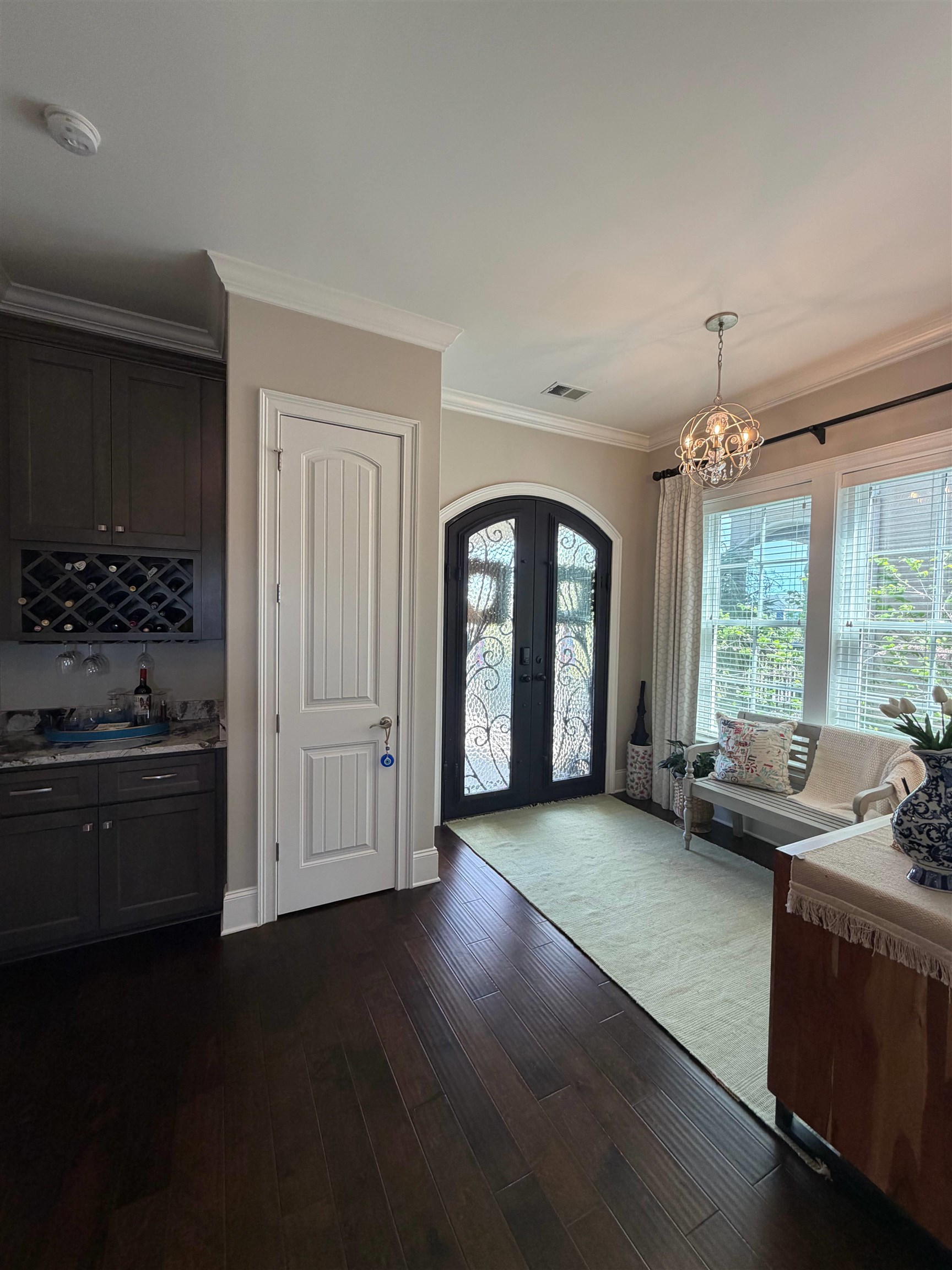 332 West Palms Dr.