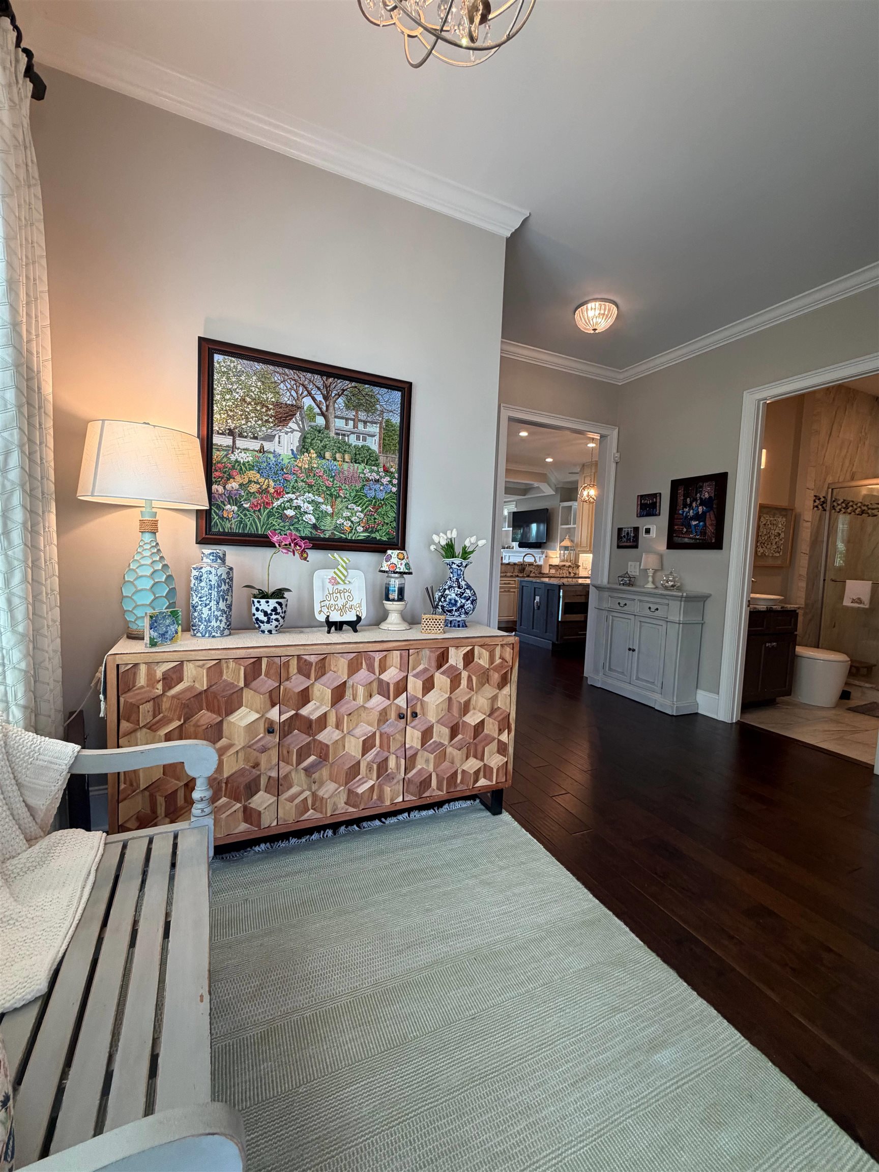 332 West Palms Dr.