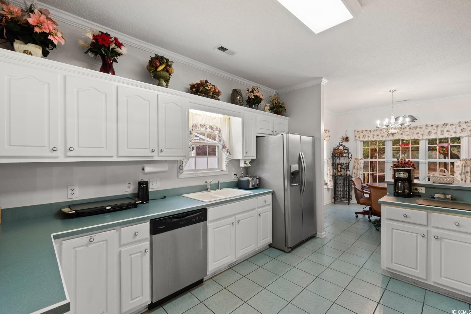 728 Churchill Dr.