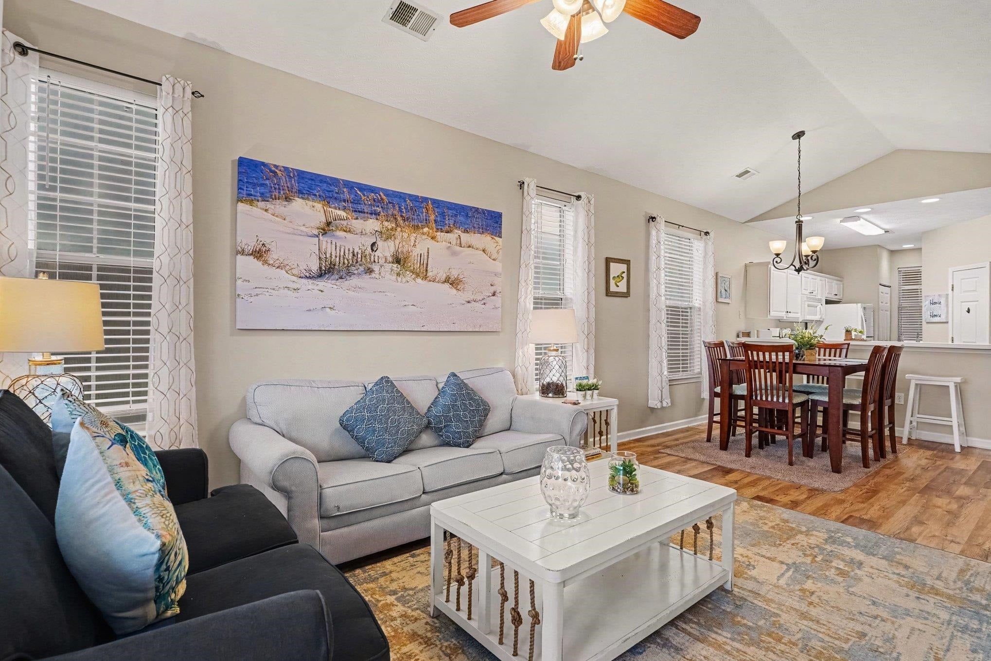 636 River Oaks Dr. 49I
